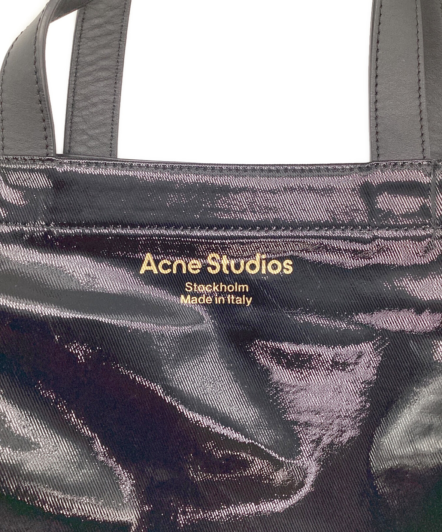 中古・古着通販】ACNE STUDIOS (アクネストゥディオス) シャイニートートバッグ ブラック サイズ:FREE｜ブランド・古着通販  トレファク公式【TREFAC FASHION】スマホサイト