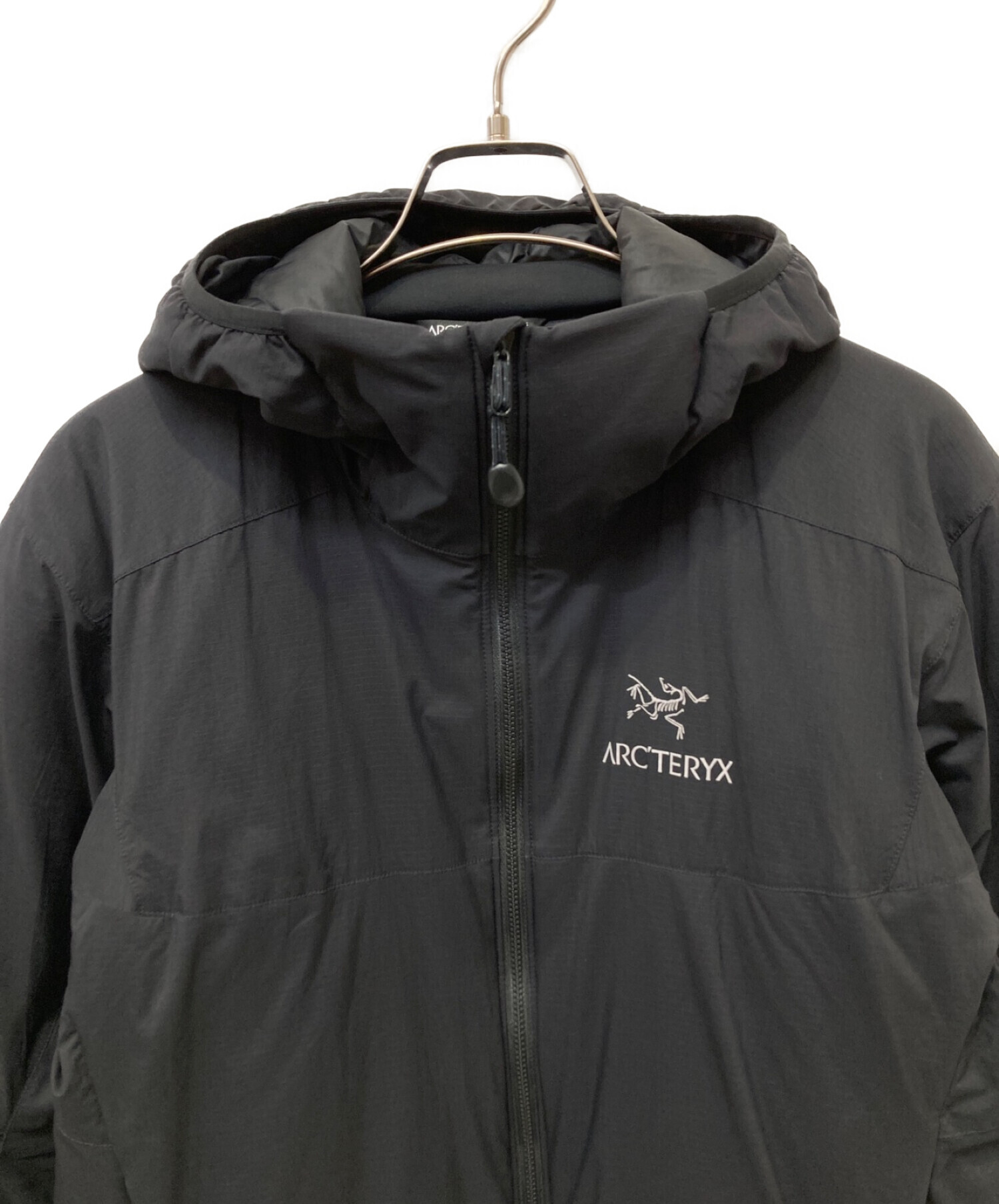 中古・古着通販】ARC'TERYX (アークテリクス) アトムARフーディ ブラック サイズ:S｜ブランド・古着通販 トレファク公式【TREFAC  FASHION】スマホサイト