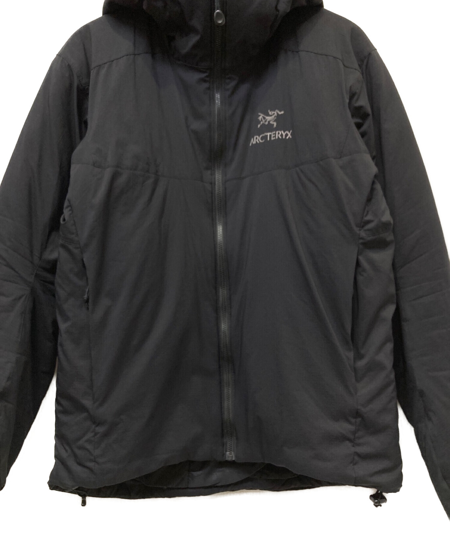 中古・古着通販】ARC'TERYX (アークテリクス) アトムARフーディ ブラック サイズ:S｜ブランド・古着通販 トレファク公式【TREFAC  FASHION】スマホサイト