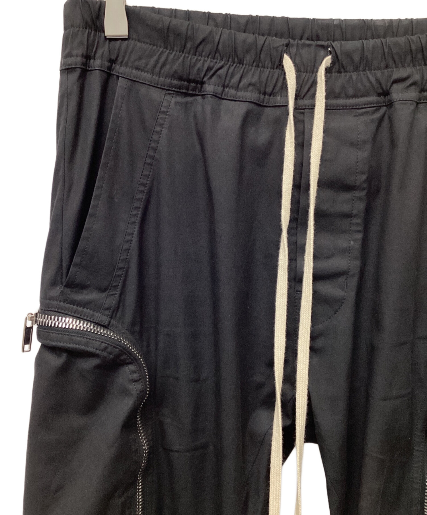 中古・古着通販】RICK OWENS (リックオウエンス) 20SS TECUATL CARGO JOG PANTS ブラック  サイズ:US38｜ブランド・古着通販 トレファク公式【TREFAC FASHION】スマホサイト