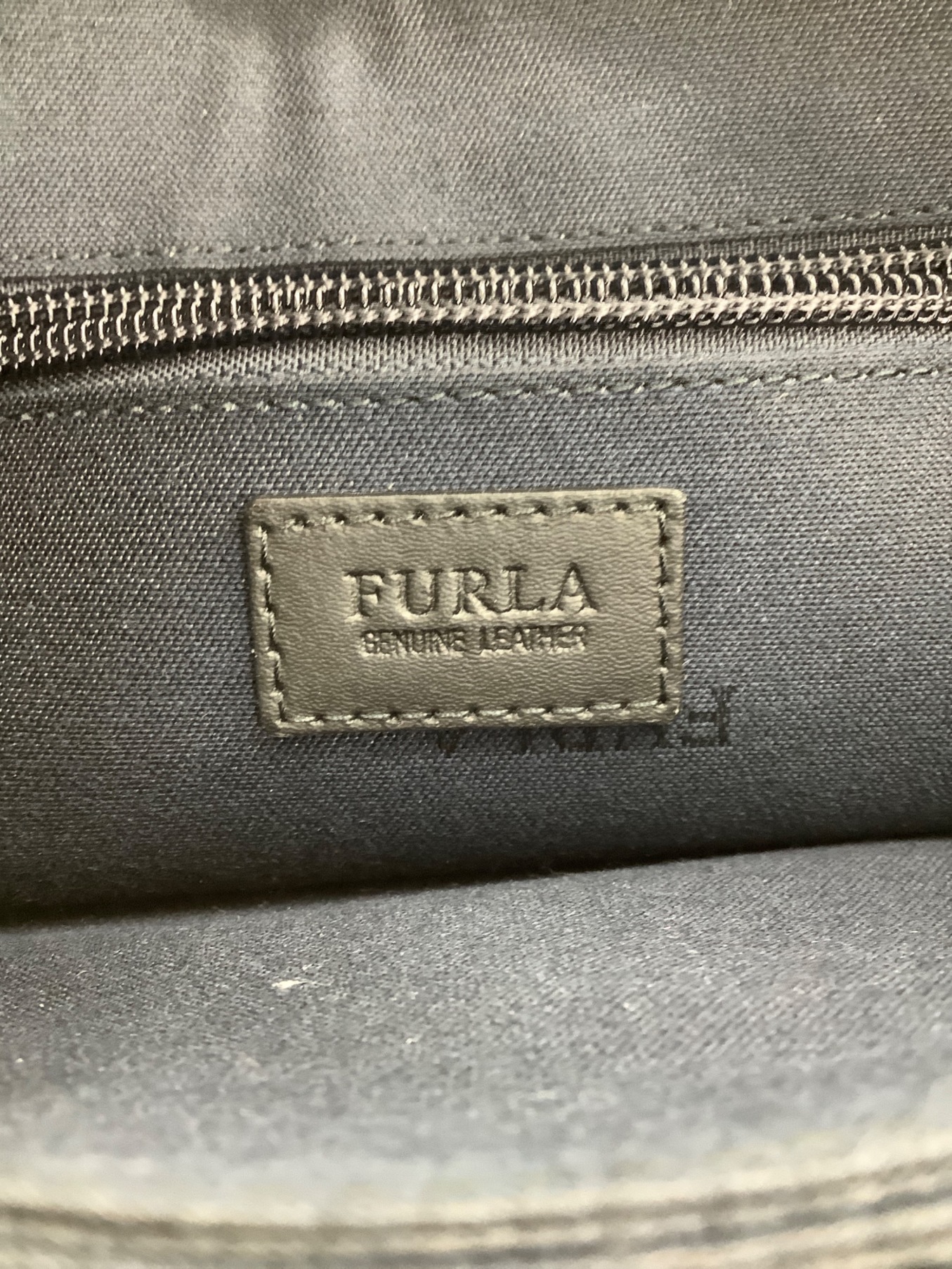 中古・古着通販】FURLA (フルラ) クラッチバッグ ブラック×ホワイト