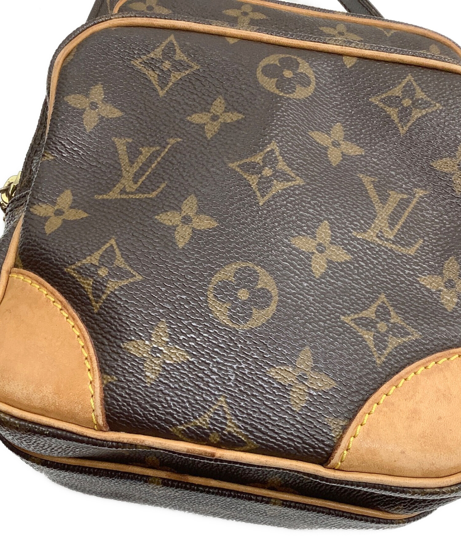 LOUIS VUITTON (ルイ ヴィトン) アマゾン