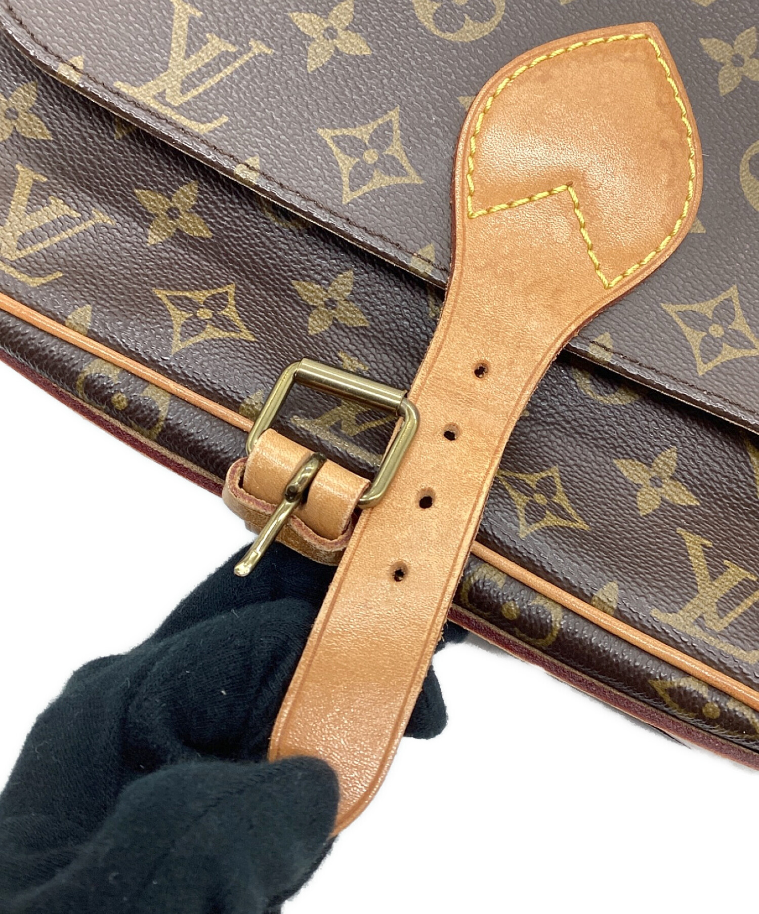 LOUIS VUITTON (ルイ ヴィトン) ショルダーバッグ