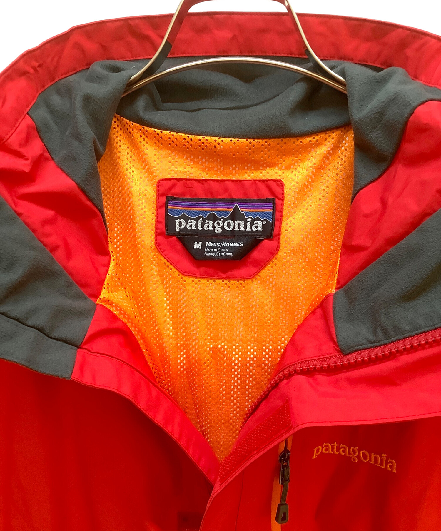 中古・古着通販】Patagonia (パタゴニア) ナイロンジャケット レッド サイズ:M｜ブランド・古着通販 トレファク公式【TREFAC  FASHION】スマホサイト