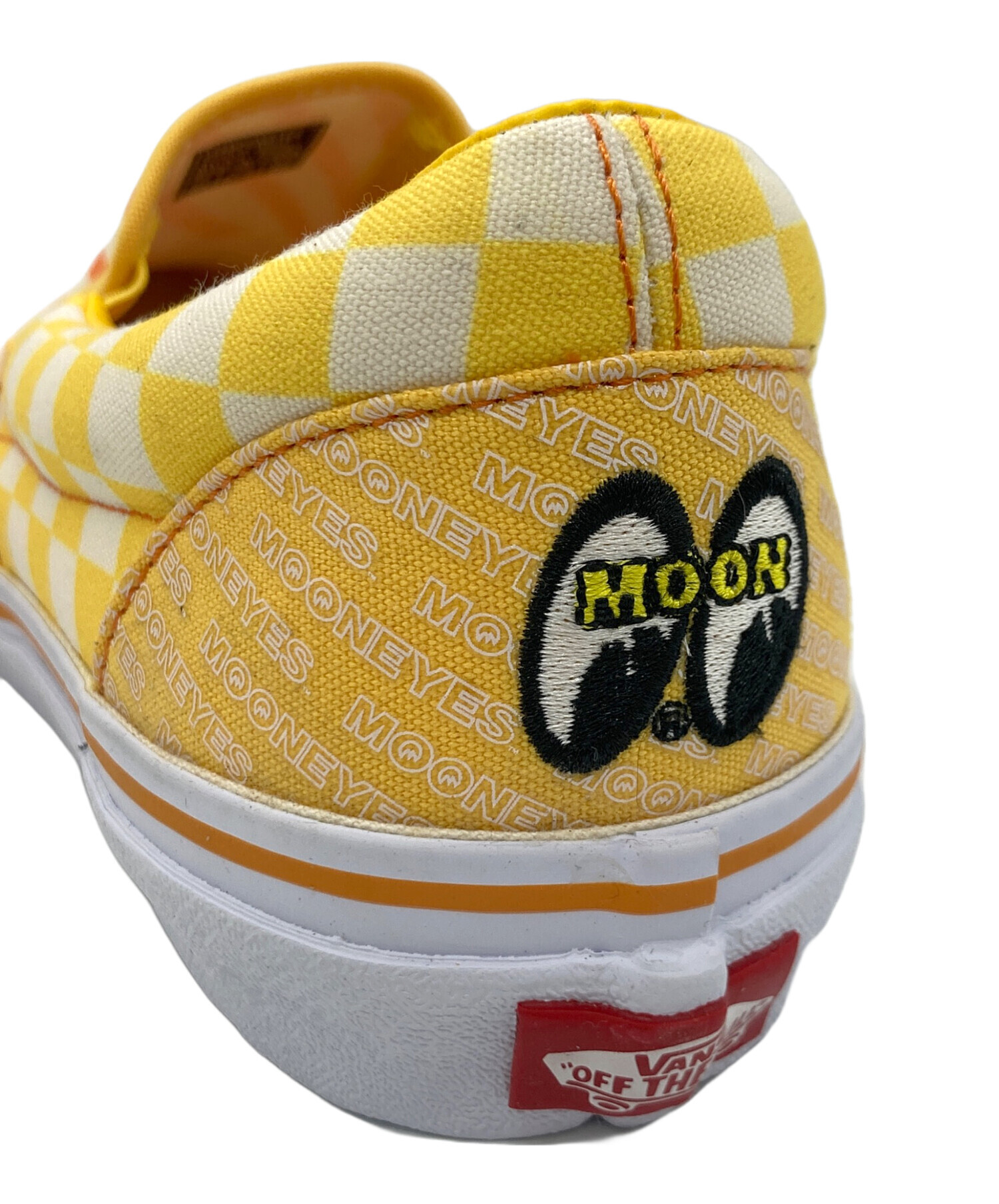 中古・古着通販】VANS (バンズ) MOONEYES (ムーンアイズ) VANS × MOONEYES SLIP-ON スリッポン オレンジ  サイズ:US 9H｜ブランド・古着通販 トレファク公式【TREFAC FASHION】スマホサイト