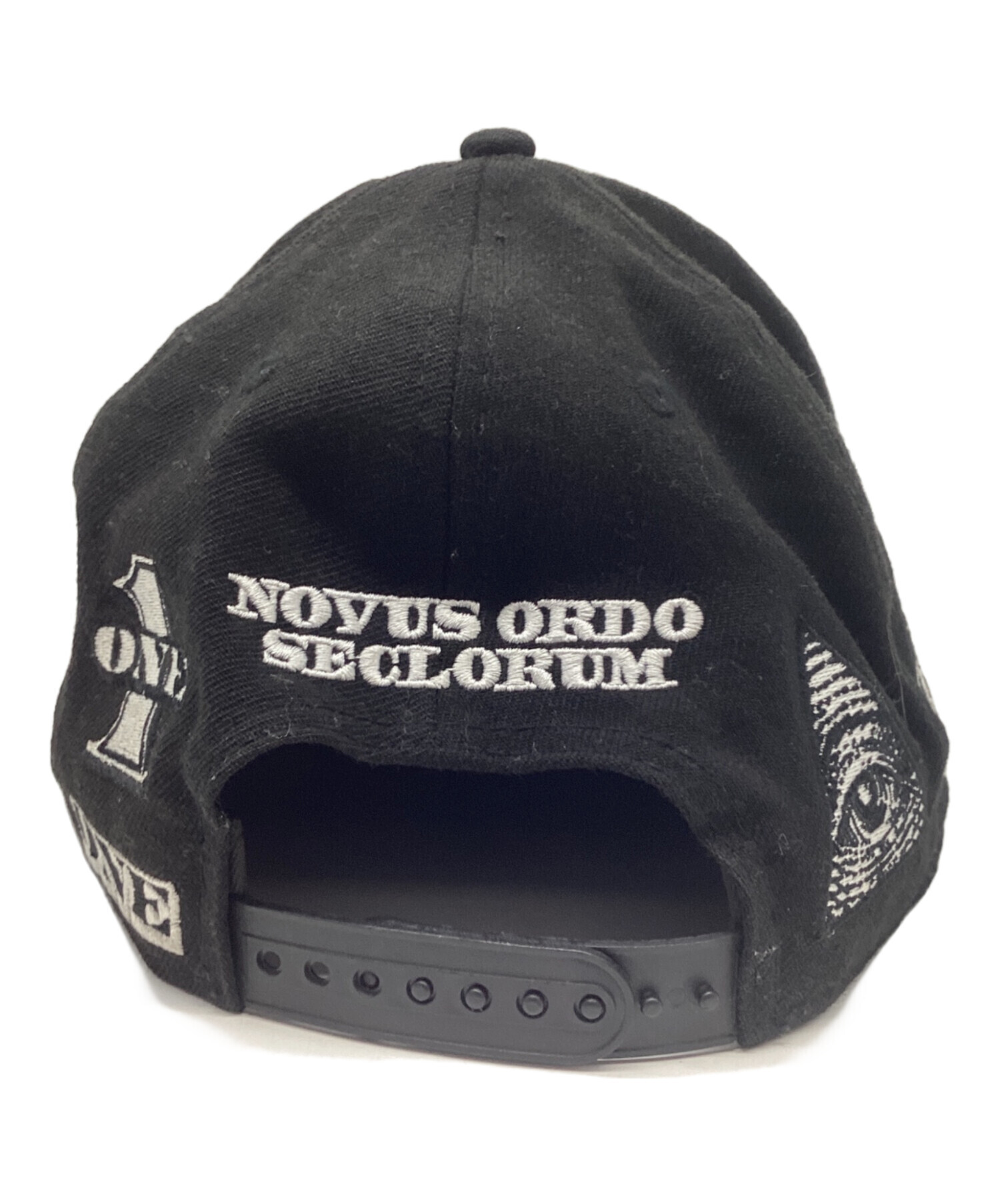 中古・古着通販】New Era (ニューエラ) ONSPOTZ フリーメイソン 別注DOLLAR ALLOVER キャップ ブラック サイズ:free｜ブランド・古着通販  トレファク公式【TREFAC FASHION】スマホサイト