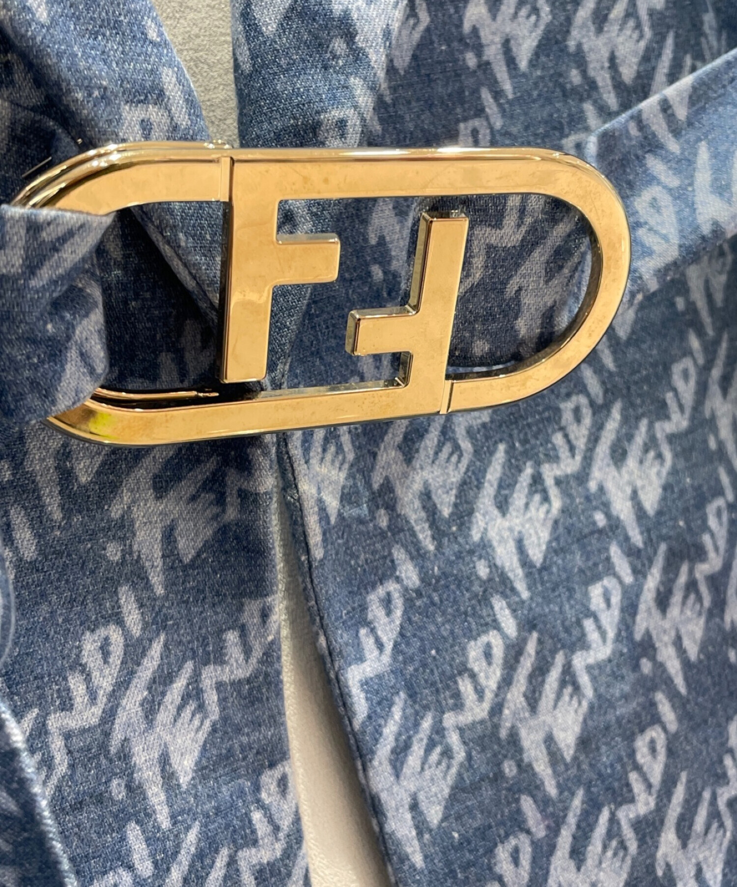 中古・古着通販】FENDI (フェンディ) Chambray jacket ブルー サイズ