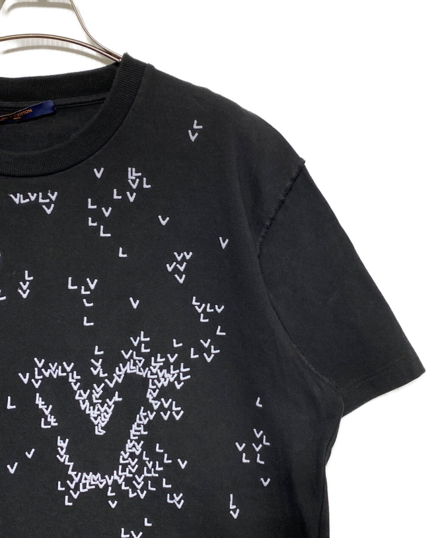 LOUIS VUITTON (ルイ ヴィトン) LVロゴ刺繍Tシャツ ブラック サイズ:L