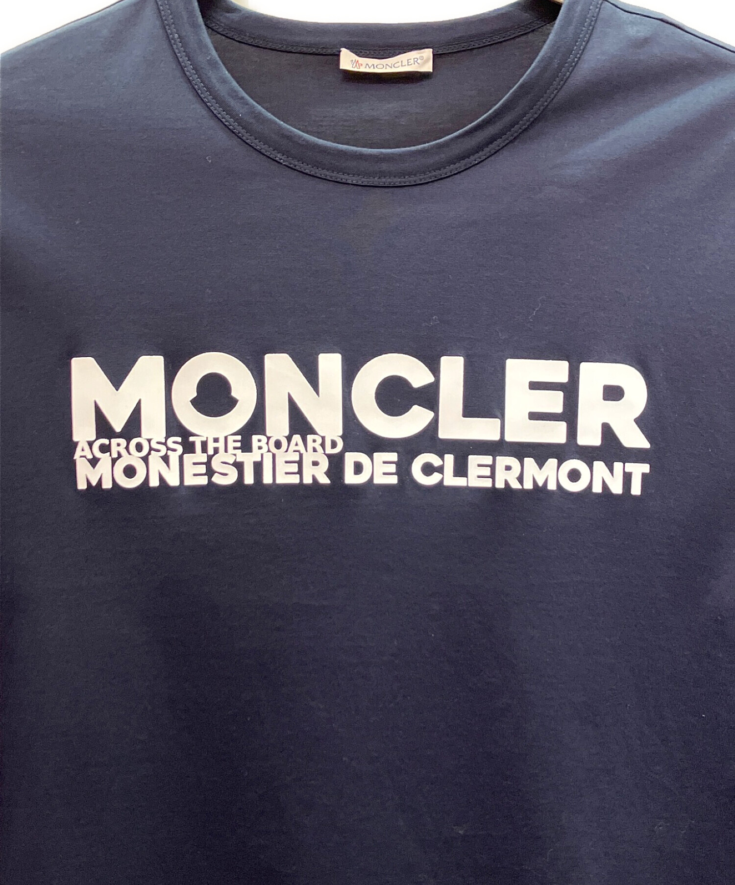 MONCLER (モンクレール) ラバープリント Tシャツ ネイビー サイズ:M