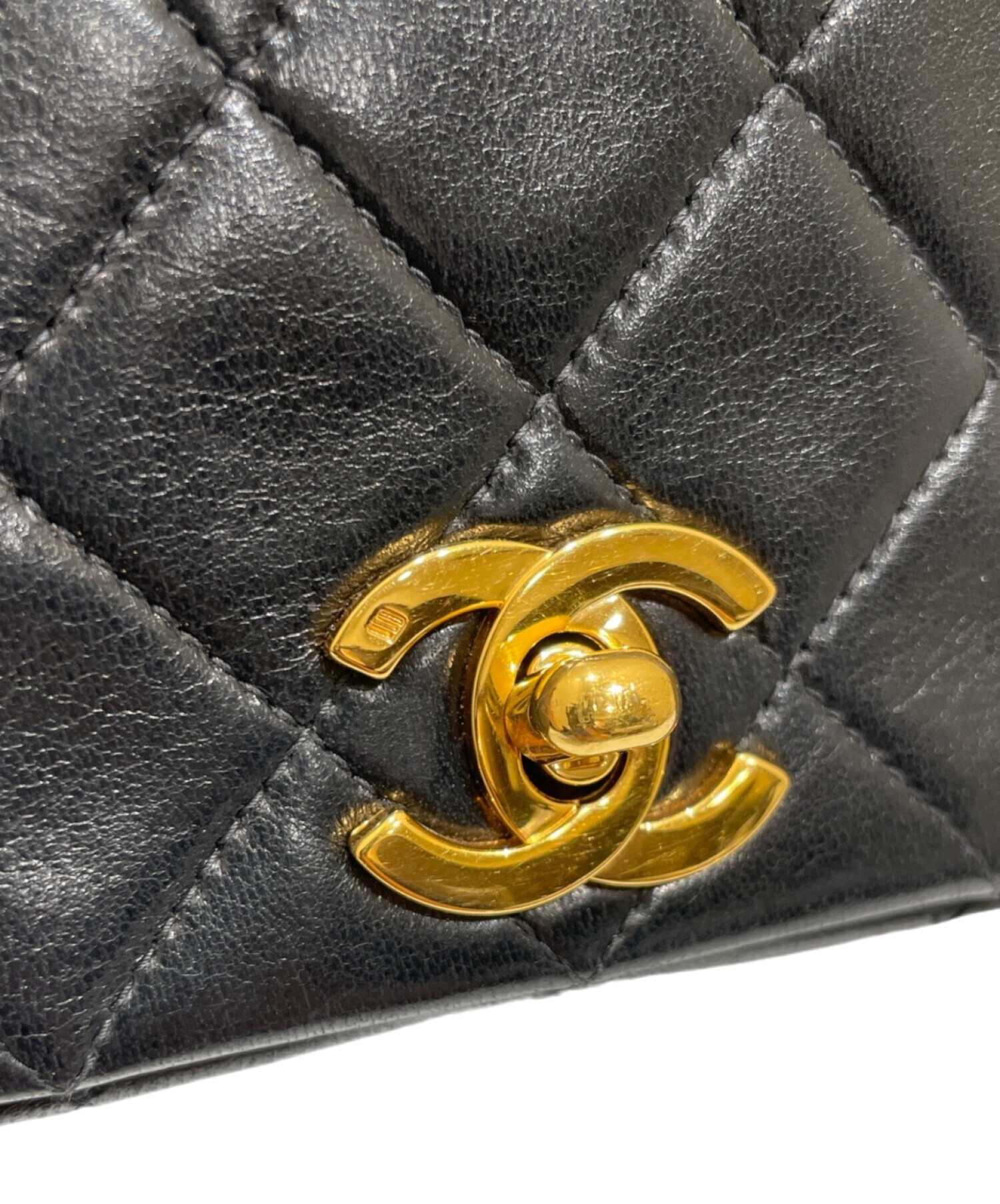 CHANEL (シャネル) マトラッセ23/フルフラップチェーンショルダーバッグ ブラック×ゴールド サイズ:23