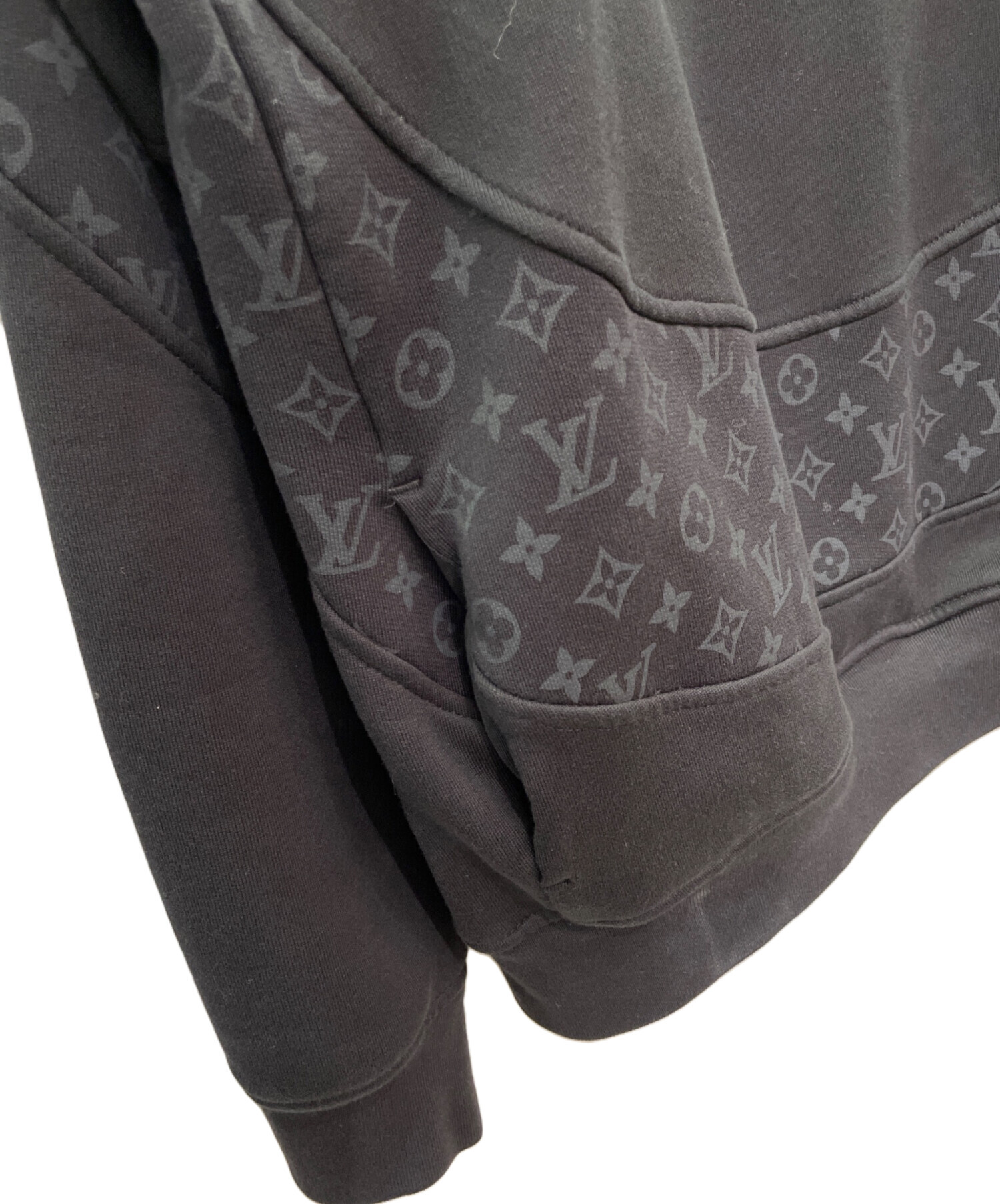 中古・古着通販】LOUIS VUITTON (ルイ ヴィトン) モノグラム サークルカット パーカー ブラック サイズ:XL｜ブランド・古着通販  トレファク公式【TREFAC FASHION】スマホサイト