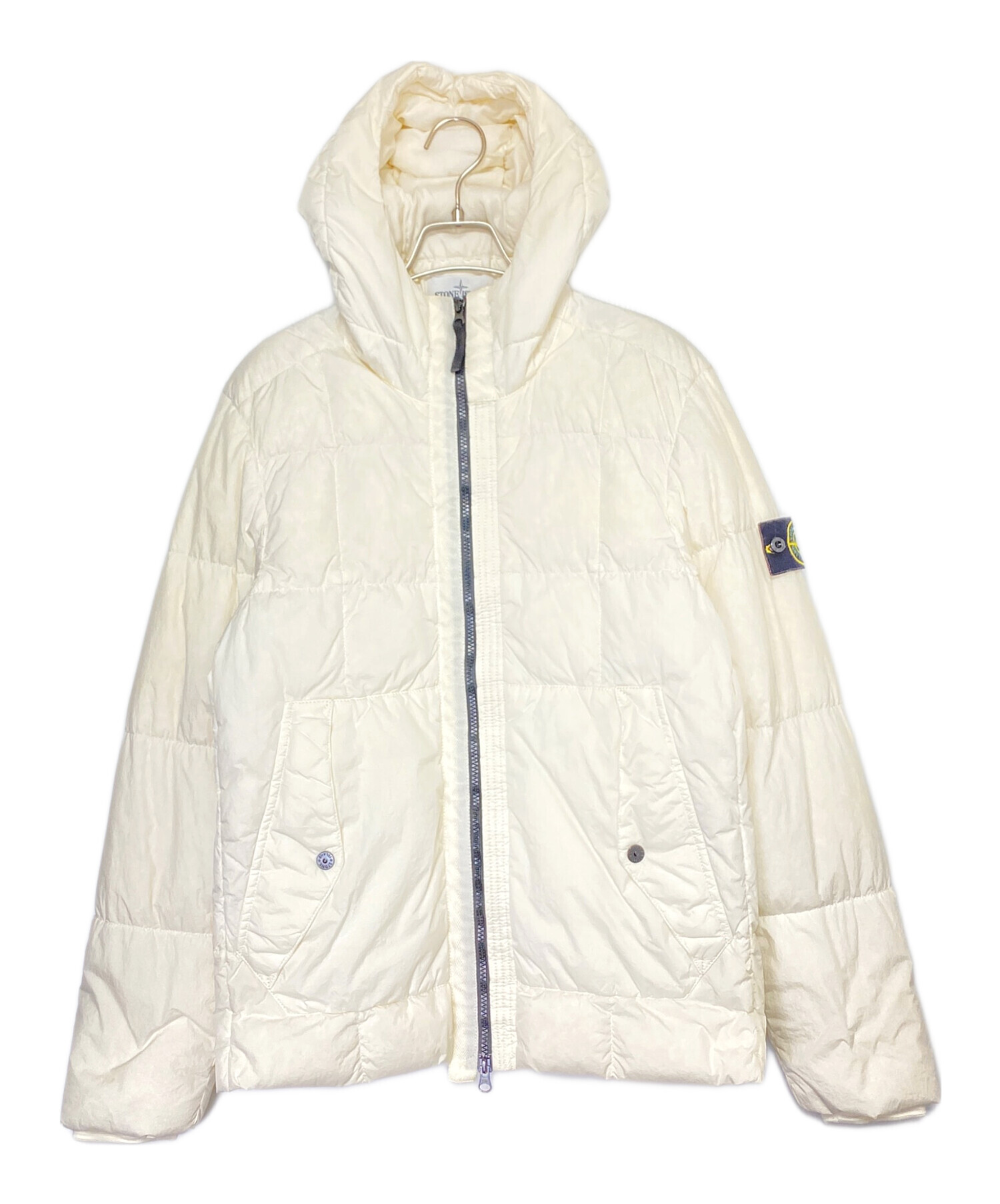 中古・古着通販】STONE ISLAND (ストーンアイランド) ダウンジャケット ホワイト サイズ:S｜ブランド・古着通販  トレファク公式【TREFAC FASHION】スマホサイト