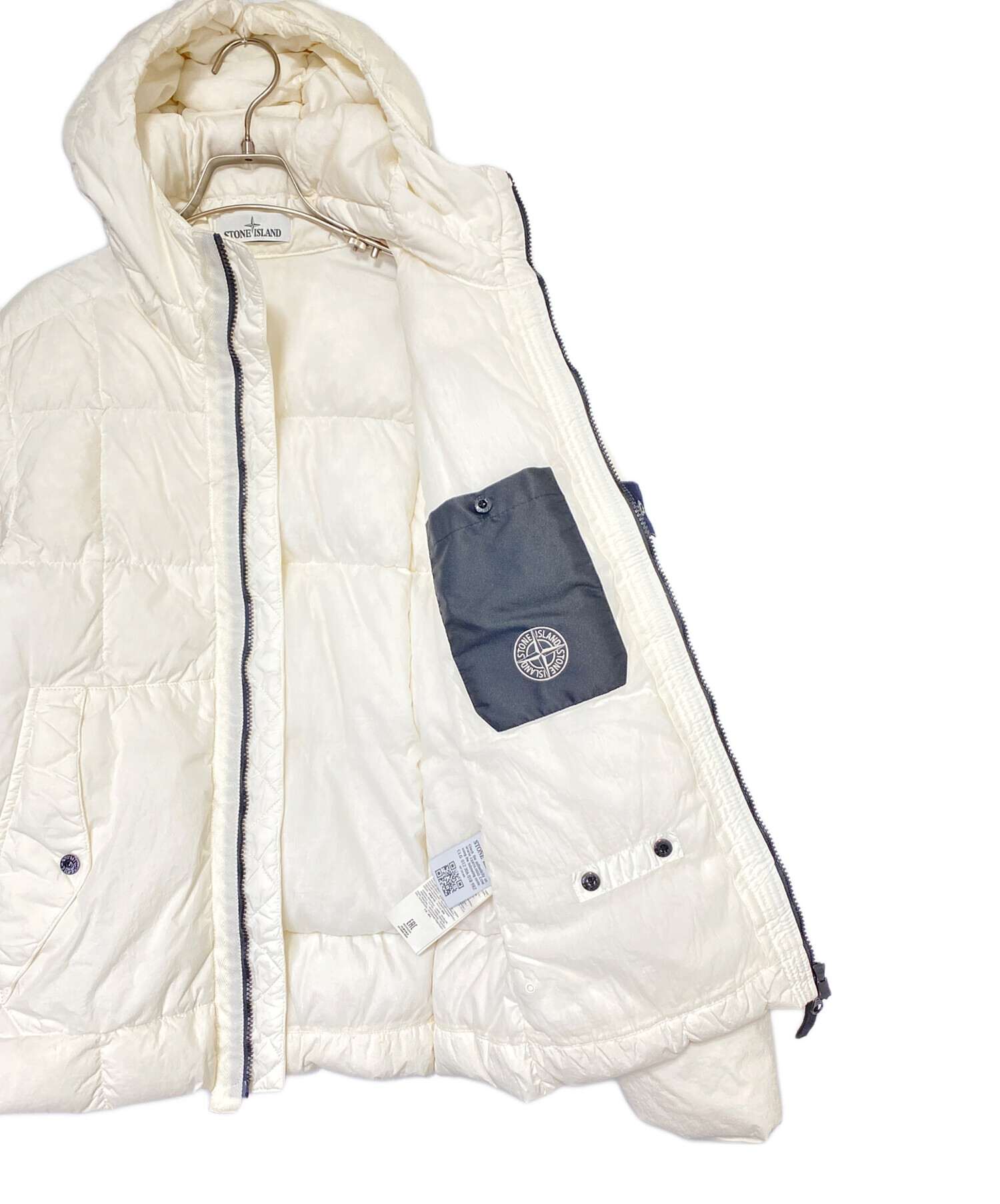 中古・古着通販】STONE ISLAND (ストーンアイランド) ダウンジャケット ホワイト サイズ:S｜ブランド・古着通販  トレファク公式【TREFAC FASHION】スマホサイト