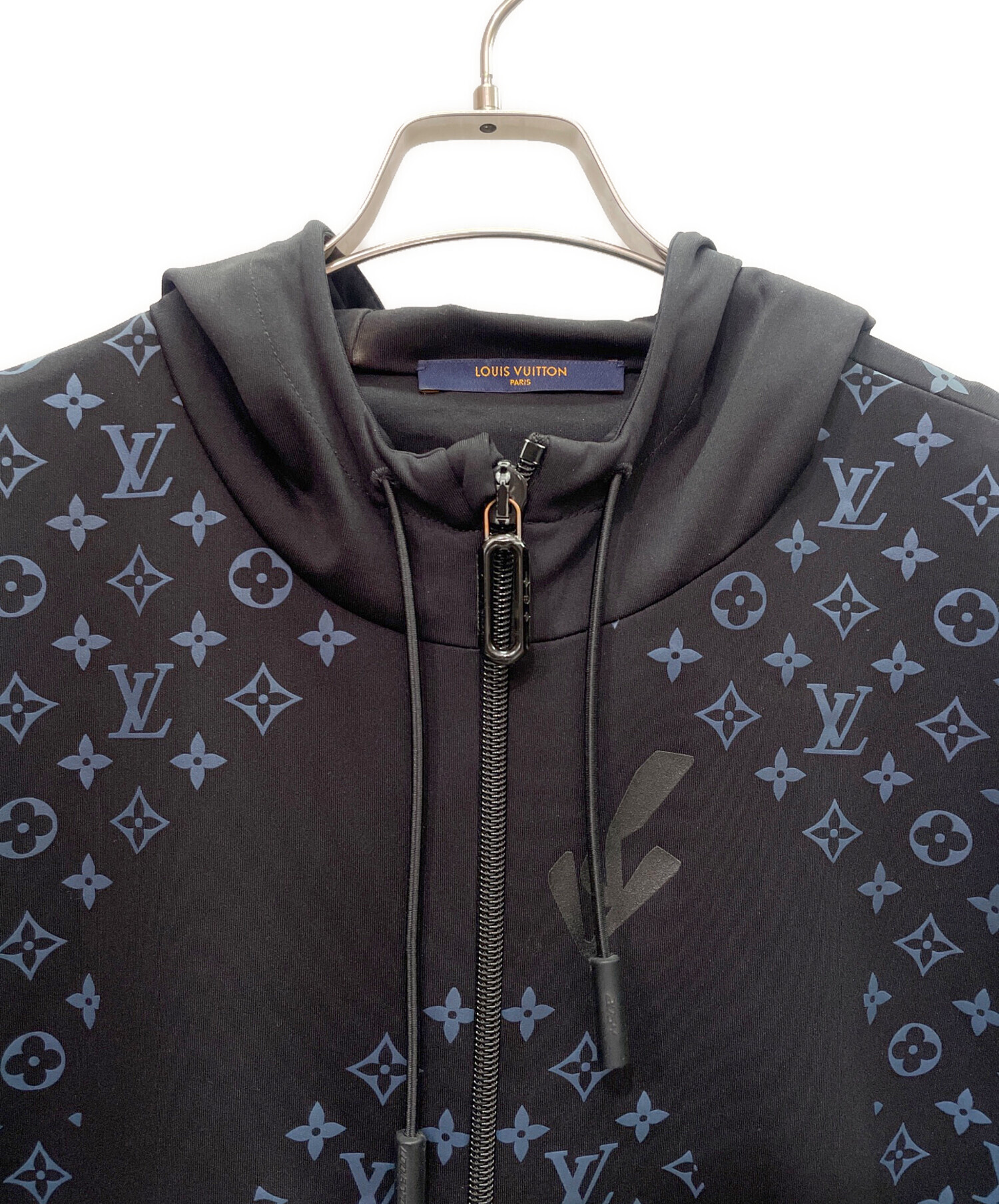 中古・古着通販】LOUIS VUITTON (ルイ ヴィトン) ハイブリットジップスルー モノグラム パーカー ブラック  サイズ:M｜ブランド・古着通販 トレファク公式【TREFAC FASHION】スマホサイト