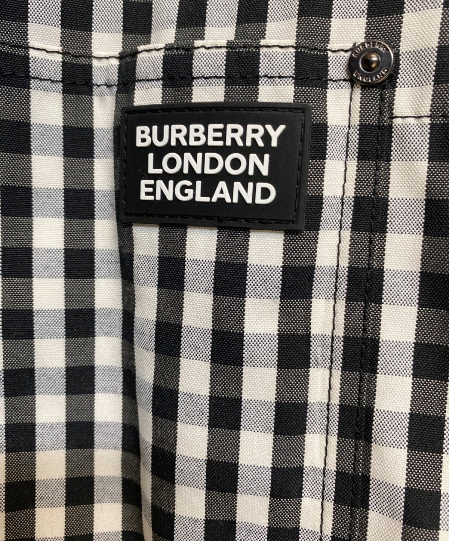 BURBERRY (バーバリー) ギンガムチェックテクニカルジャケット ブラック×ホワイト サイズ:L