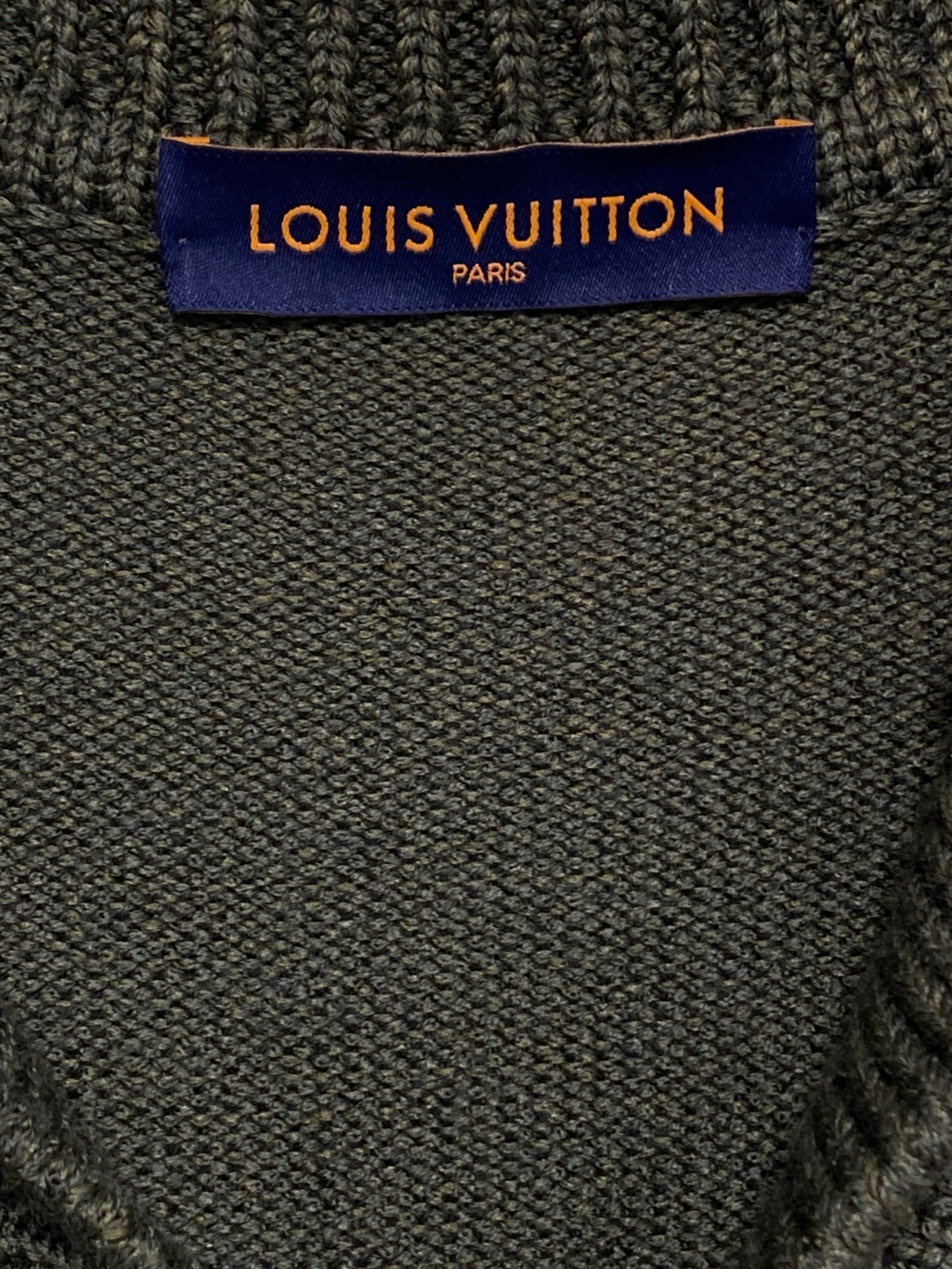 LOUIS VUITTON (ルイ ヴィトン) NIGO (ニゴ) Sophisticated Tiger Cardigan オリーブ サイズ:L