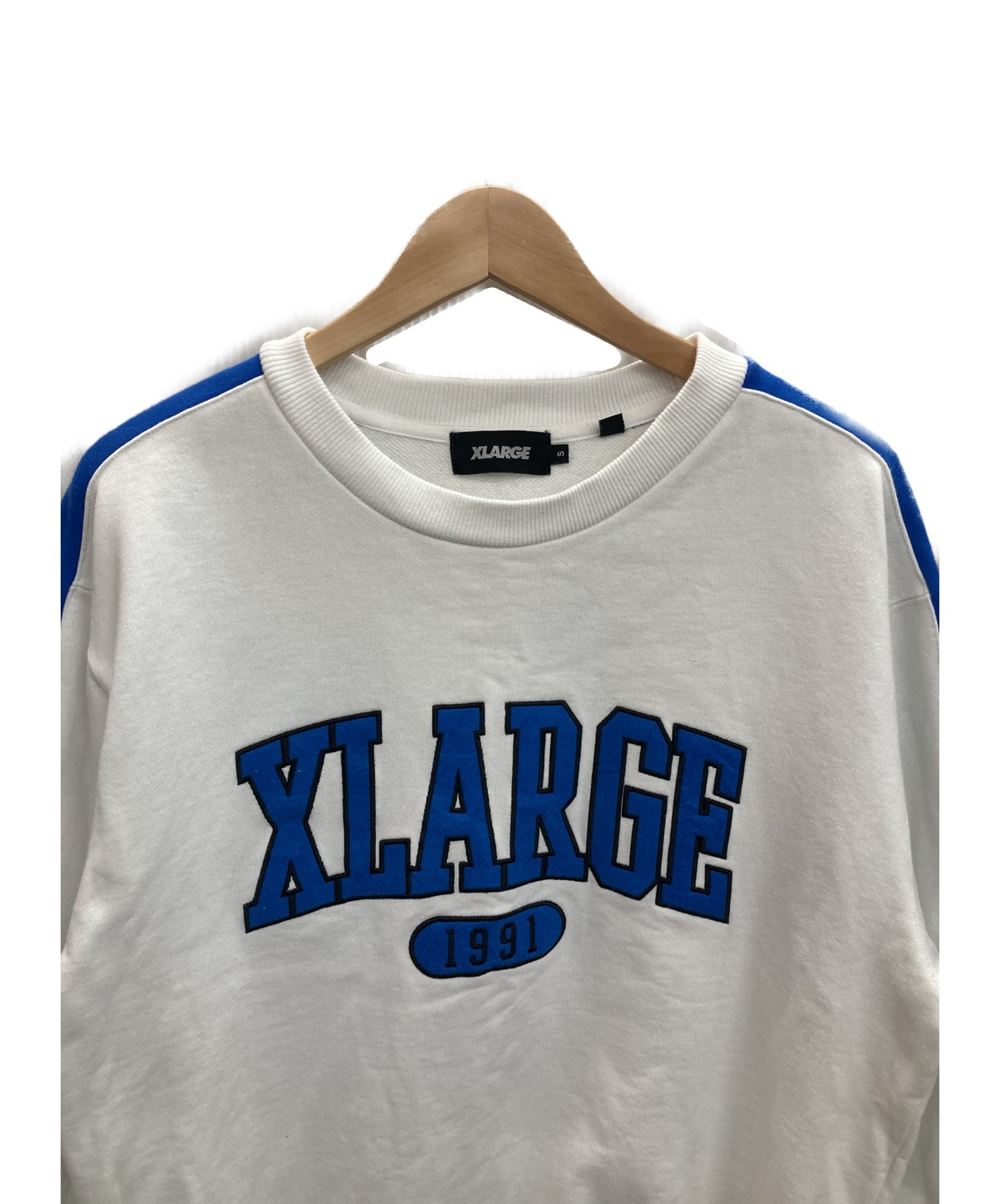 X-LARGE (エクストララージ) スウェット ホワイト×ブルー サイズ:S 春秋物