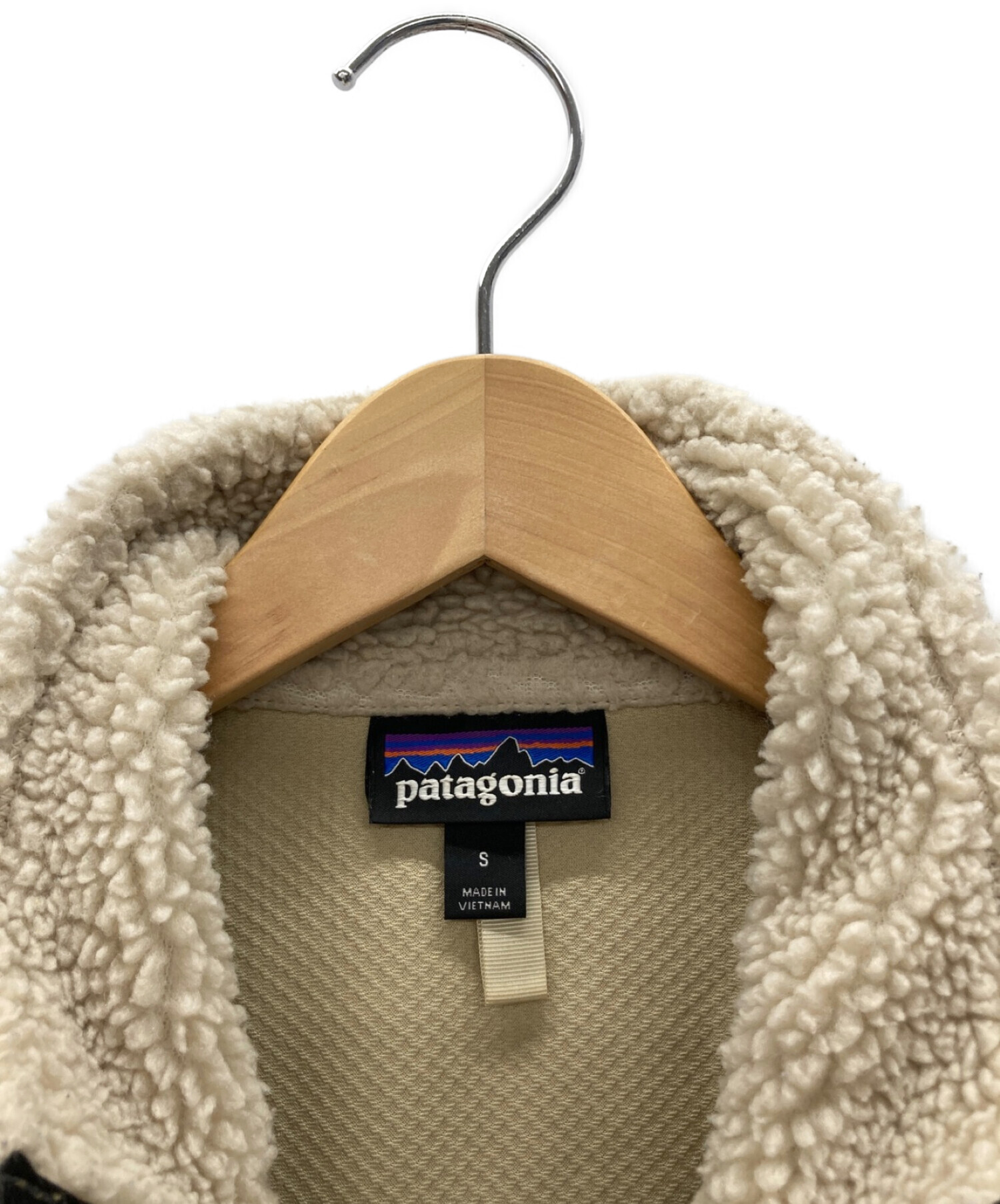 patagonia ボアジャケットジャケット/アウター