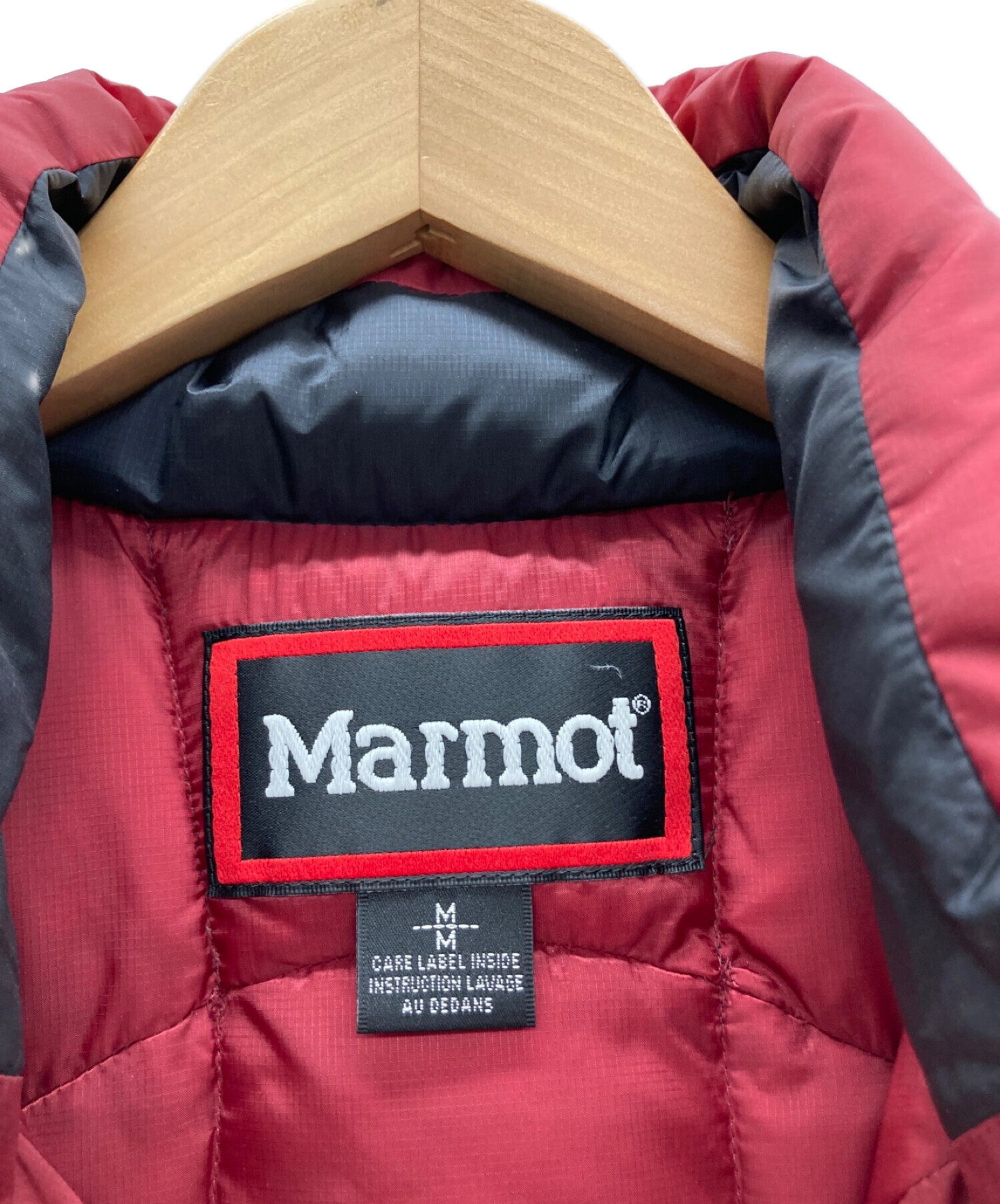 MARMOT (マーモット) ダウンベスト レッド×ブラック サイズ:M