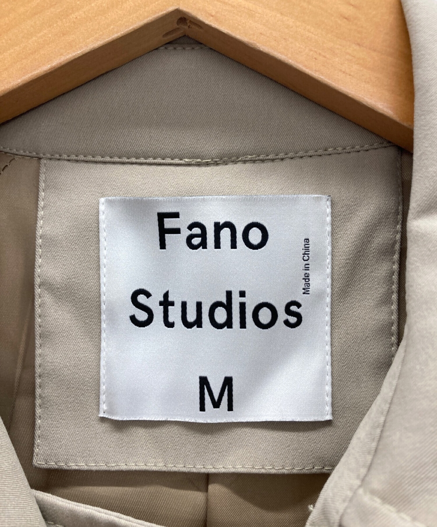 Fano Studios (ファノストゥディオズ) トレンチコート ベージュ サイズ:M