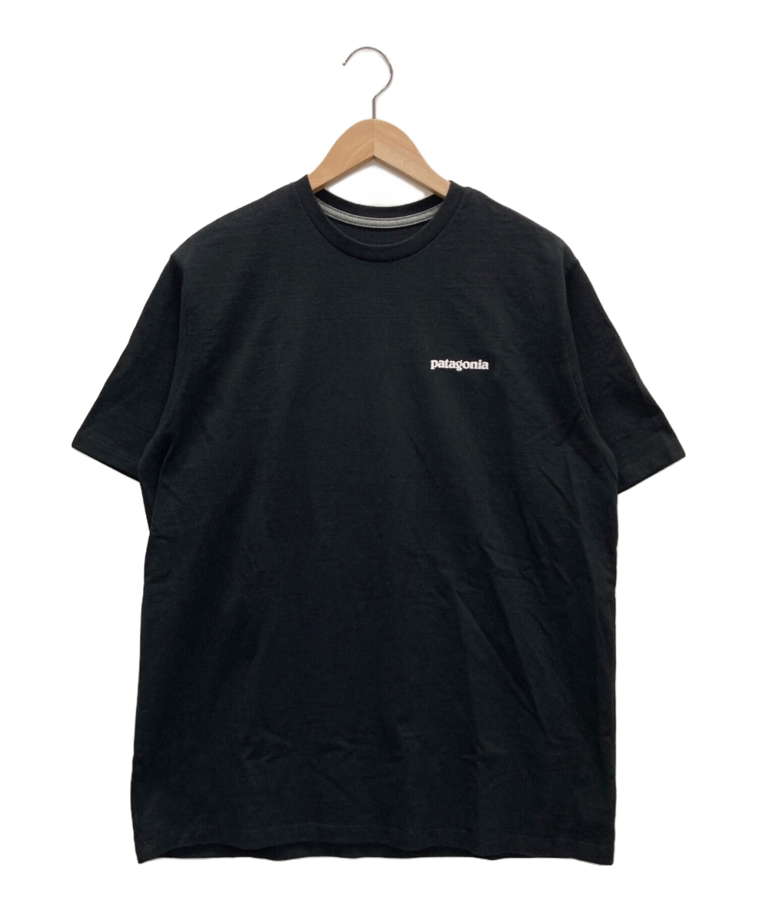 中古・古着通販】Patagonia (パタゴニア) バックプリントTシャツ ブラック サイズ:M 未使用品｜ブランド・古着通販  トレファク公式【TREFAC FASHION】スマホサイト