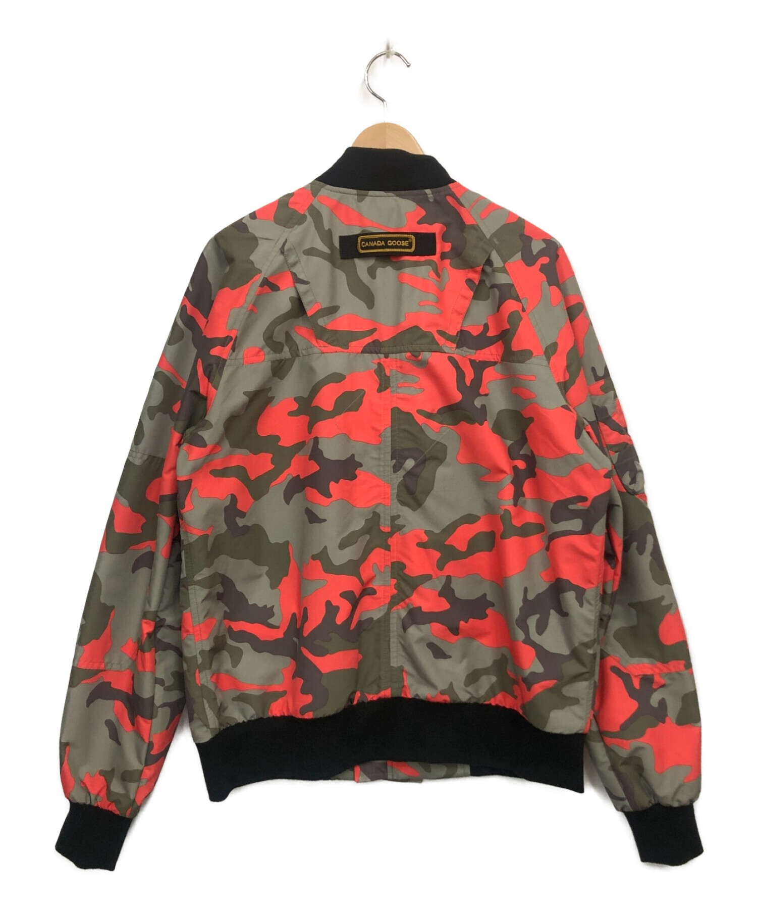 中古・古着通販】CANADA GOOSE (カナダグース) FABER BOMBER PRINT カーキ サイズ:M｜ブランド・古着通販  トレファク公式【TREFAC FASHION】スマホサイト