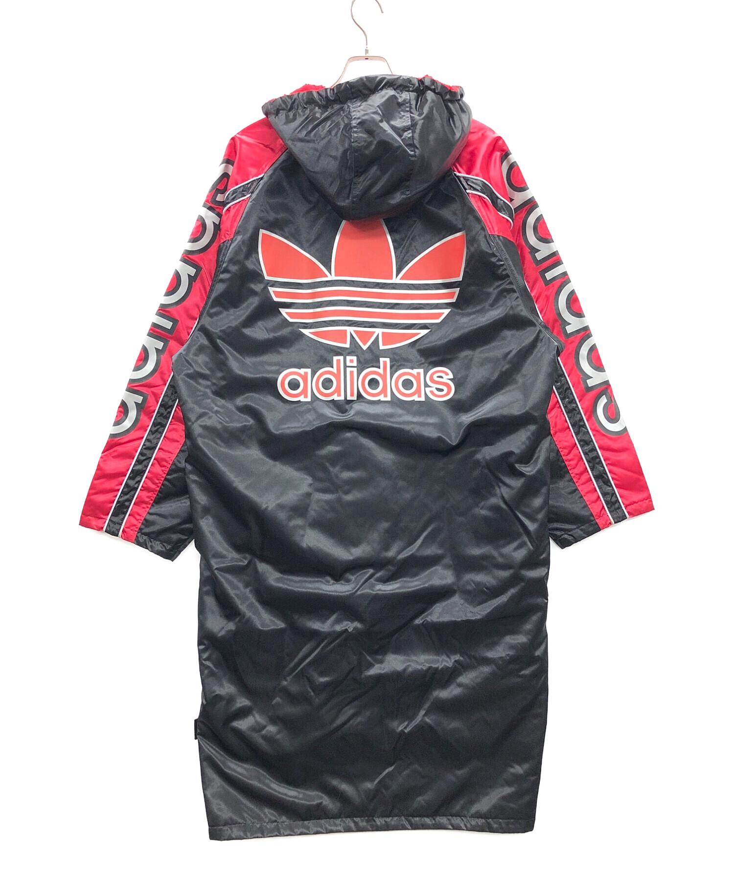 中古・古着通販】adidas (アディダス) ベンチコート ブラック×レッド サイズ:不明｜ブランド・古着通販 トレファク公式【TREFAC  FASHION】スマホサイト