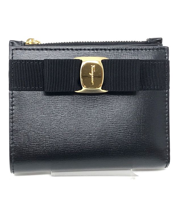 中古・古着通販】Salvatore Ferragamo (サルヴァトーレ フェラガモ) 2つ折り財布 ブラック  サイズ:実寸サイズにてご確認ください。｜ブランド・古着通販 トレファク公式【TREFAC FASHION】スマホサイト