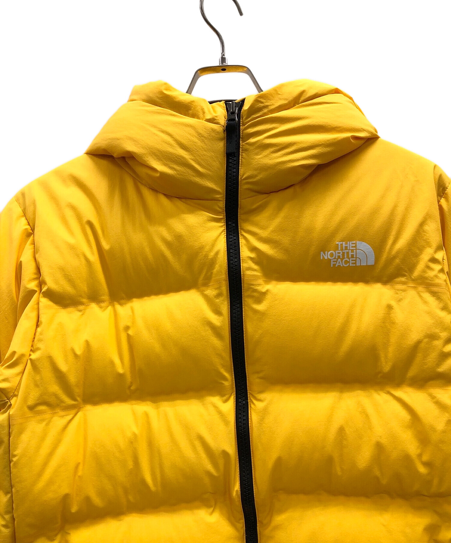 THE NORTH FACE (ザ ノース フェイス) ダウンジャケット　ビレイヤーパーカー イエロー サイズ:L