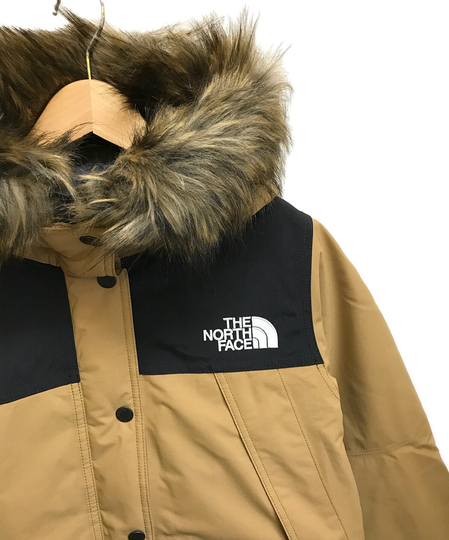 THE NORTH FACE (ザ ノース フェイス) マウンテンダウンコート ユーティリティーブラウン サイズ:M