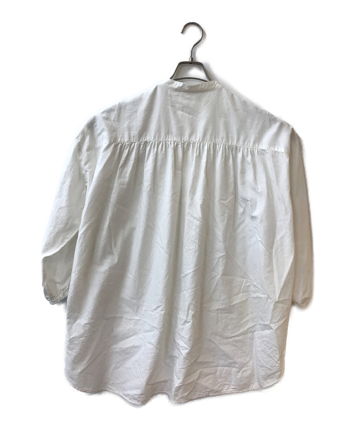 中古・古着通販】yori (ヨリ) バックギャザーシャツ ホワイト サイズ:F ...