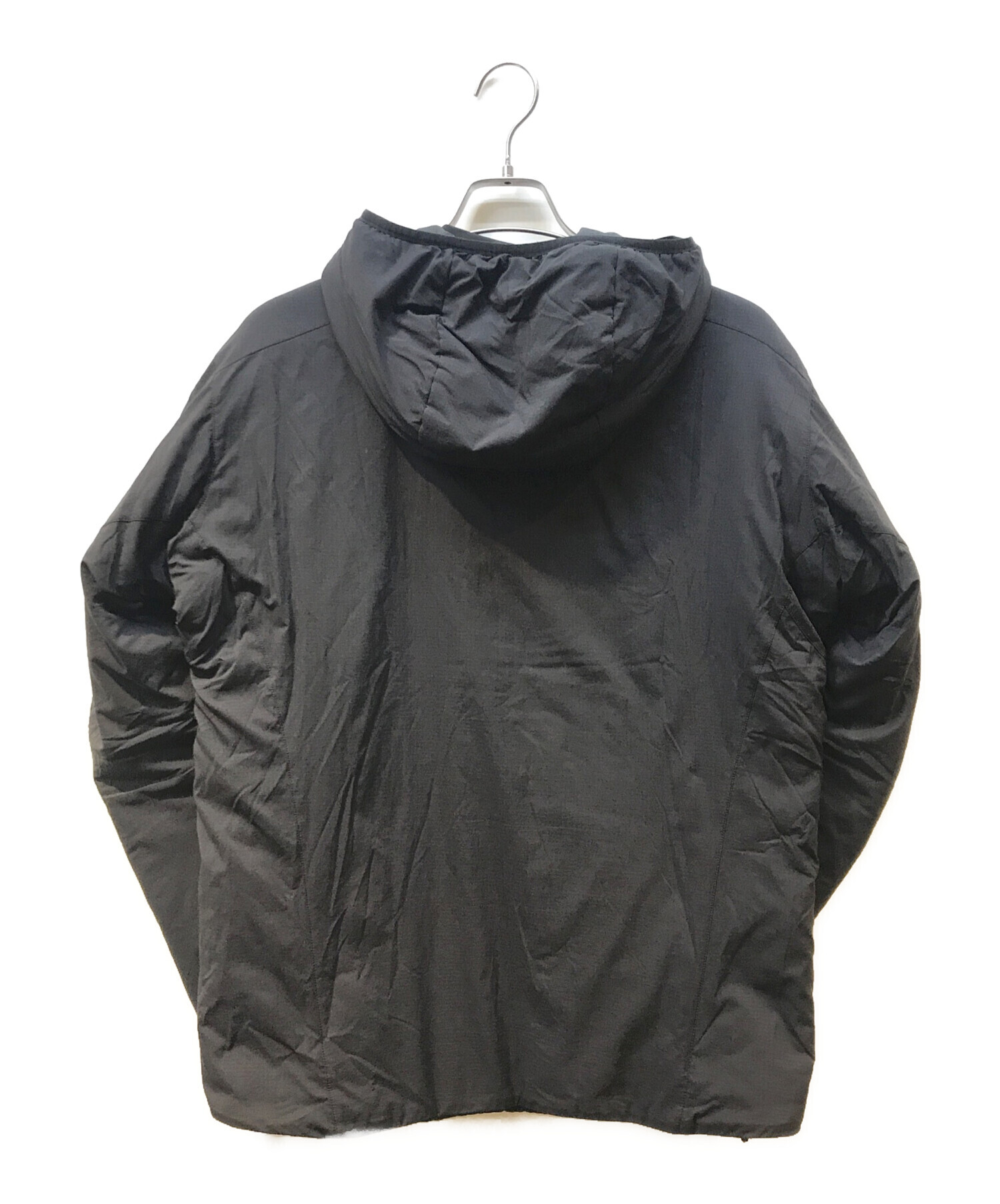 中古・古着通販】ARC'TERYX (アークテリクス) Atom AR Hoody ブラック サイズ:M｜ブランド・古着通販  トレファク公式【TREFAC FASHION】スマホサイト