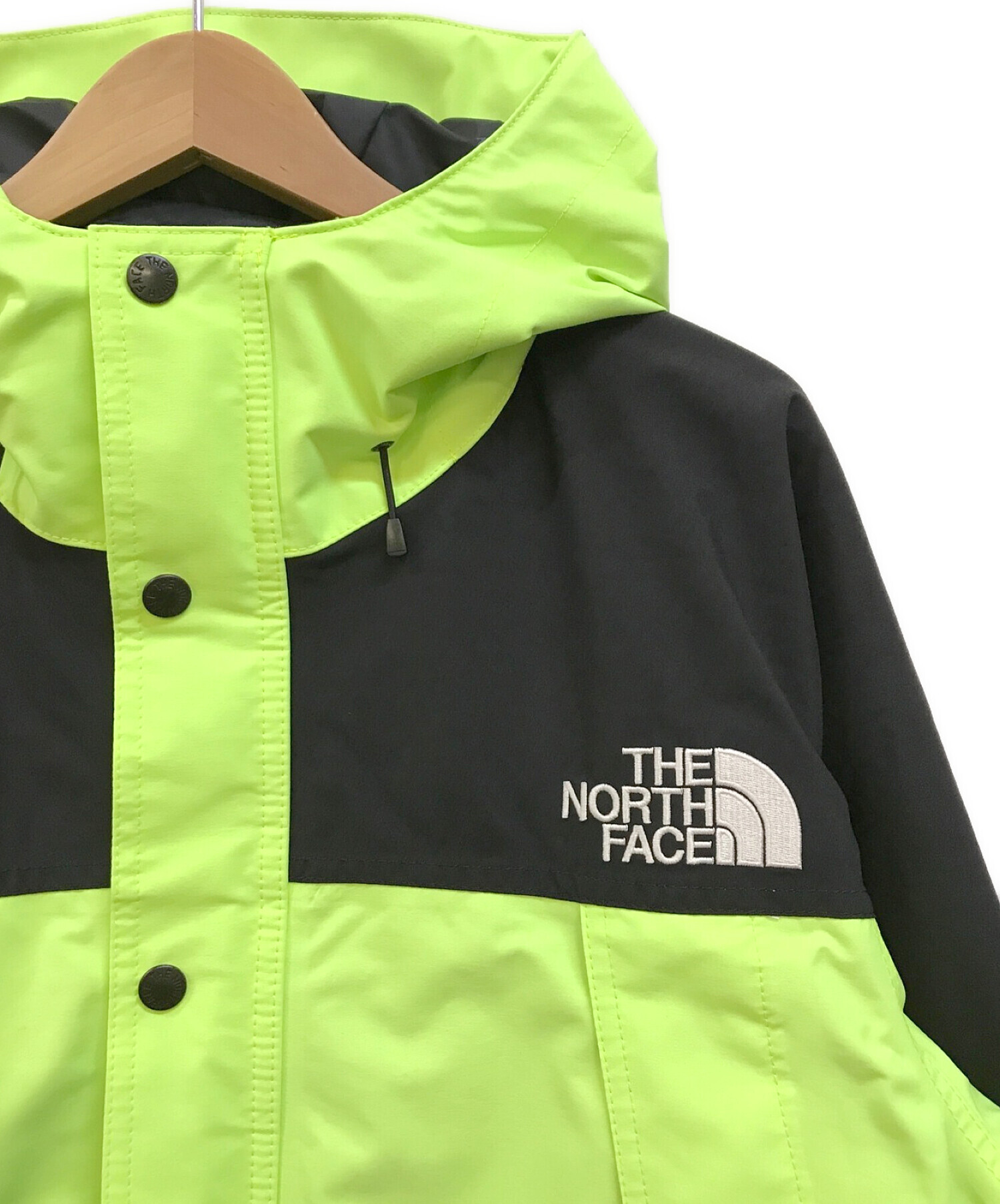 THE NORTH FACE (ザ ノース フェイス) Mountain Light Jacket セーフティーグリーン サイズ:XL 未使用品