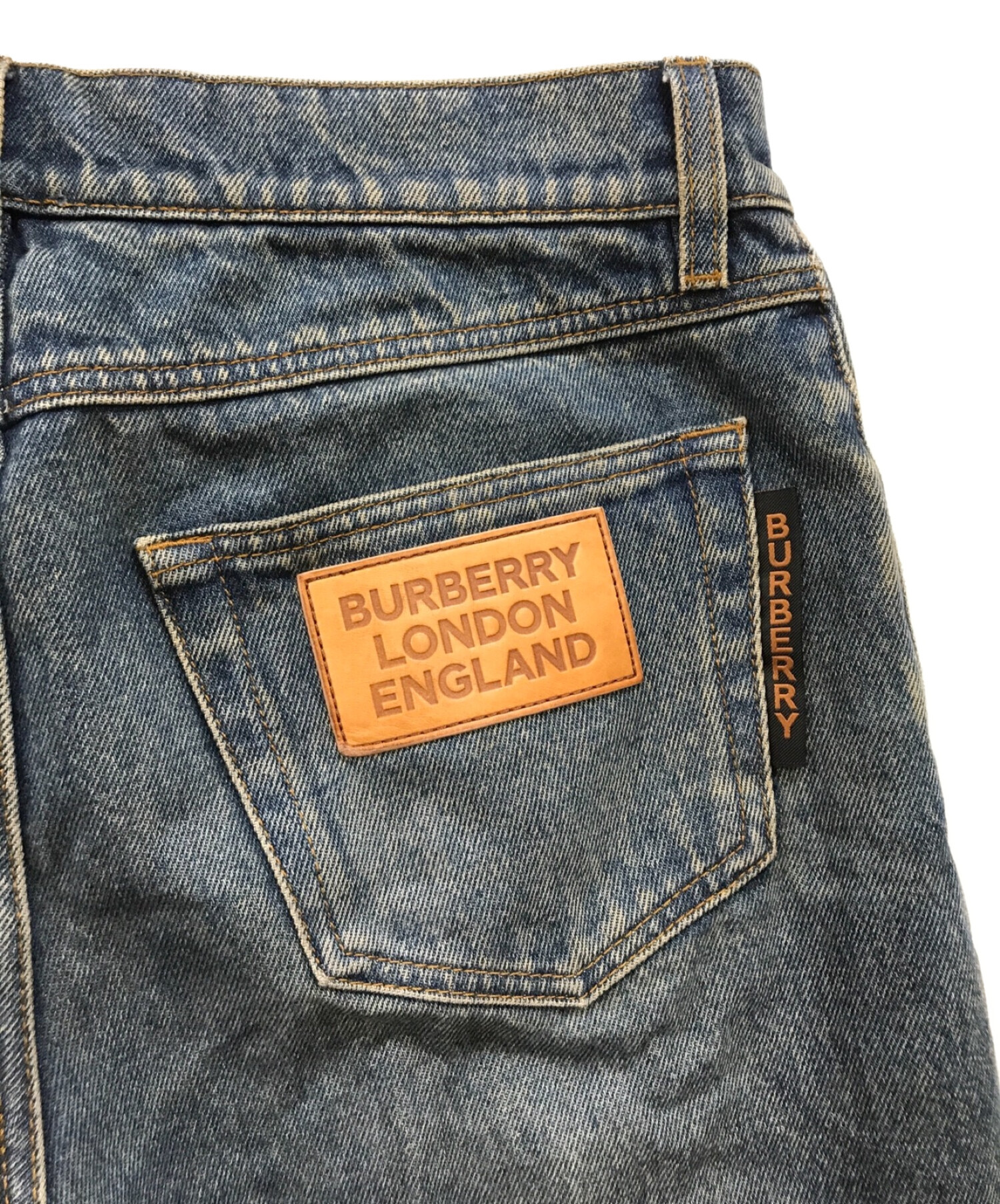 BURBERRY LONDON (バーバリー ロンドン) デニムパンツ インディゴ サイズ:31