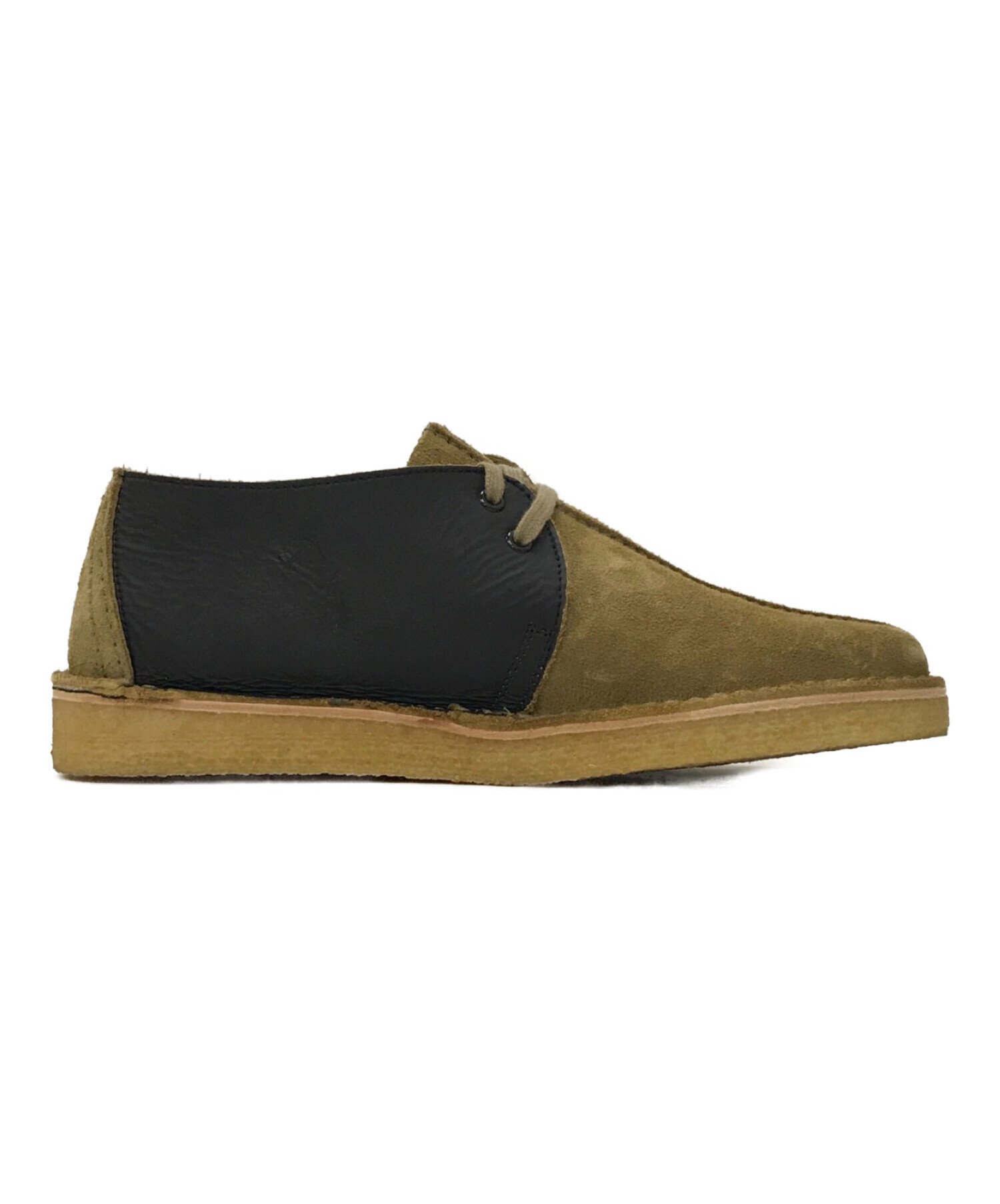 Clarks desert hotsell trek dark green