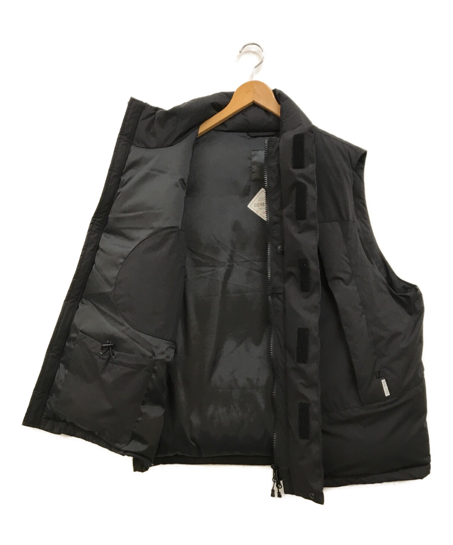 中古・古着通販】DAIWA PIER39 (ダイワ ピア39) GORE-TEX INFINIUM FIELD DOWN VEST ブラック サイズ:M｜ブランド・古着通販  トレファク公式【TREFAC FASHION】スマホサイト