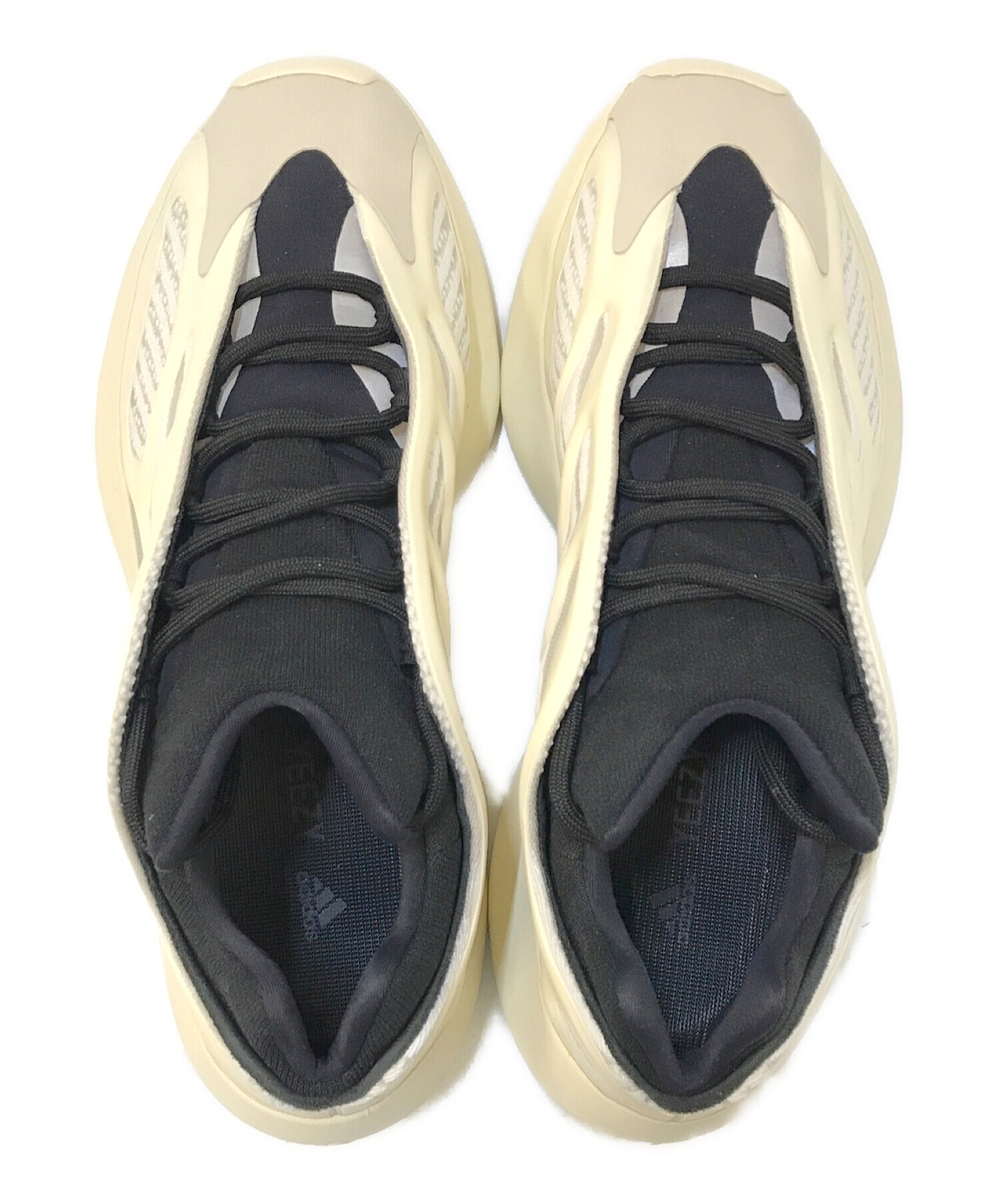 中古・古着通販】adidas (アディダス) YEEZY 700 V3 