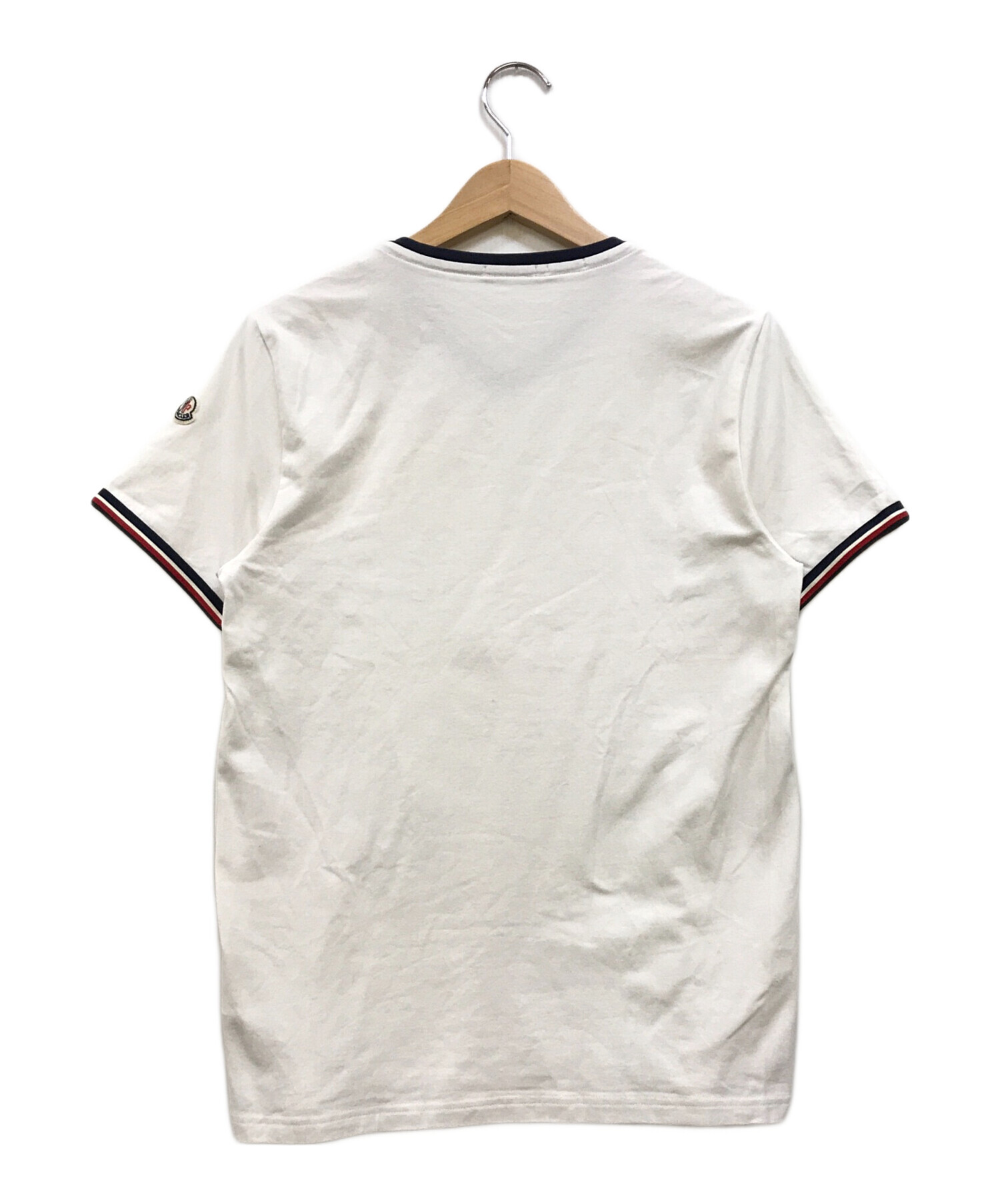 中古・古着通販】MONCLER (モンクレール) MAGLIA SCOLLO VネックTシャツ ホワイト サイズ:M｜ブランド・古着通販  トレファク公式【TREFAC FASHION】スマホサイト