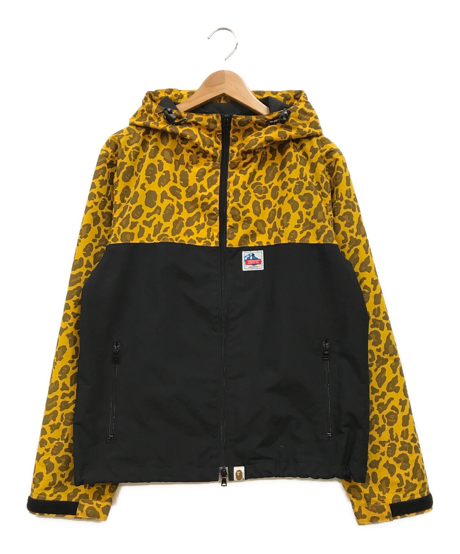 中古・古着通販】A BATHING APE (アベイシングエイプ) マウンテンパーカー イエロー×ブラック サイズ:M｜ブランド・古着通販  トレファク公式【TREFAC FASHION】スマホサイト