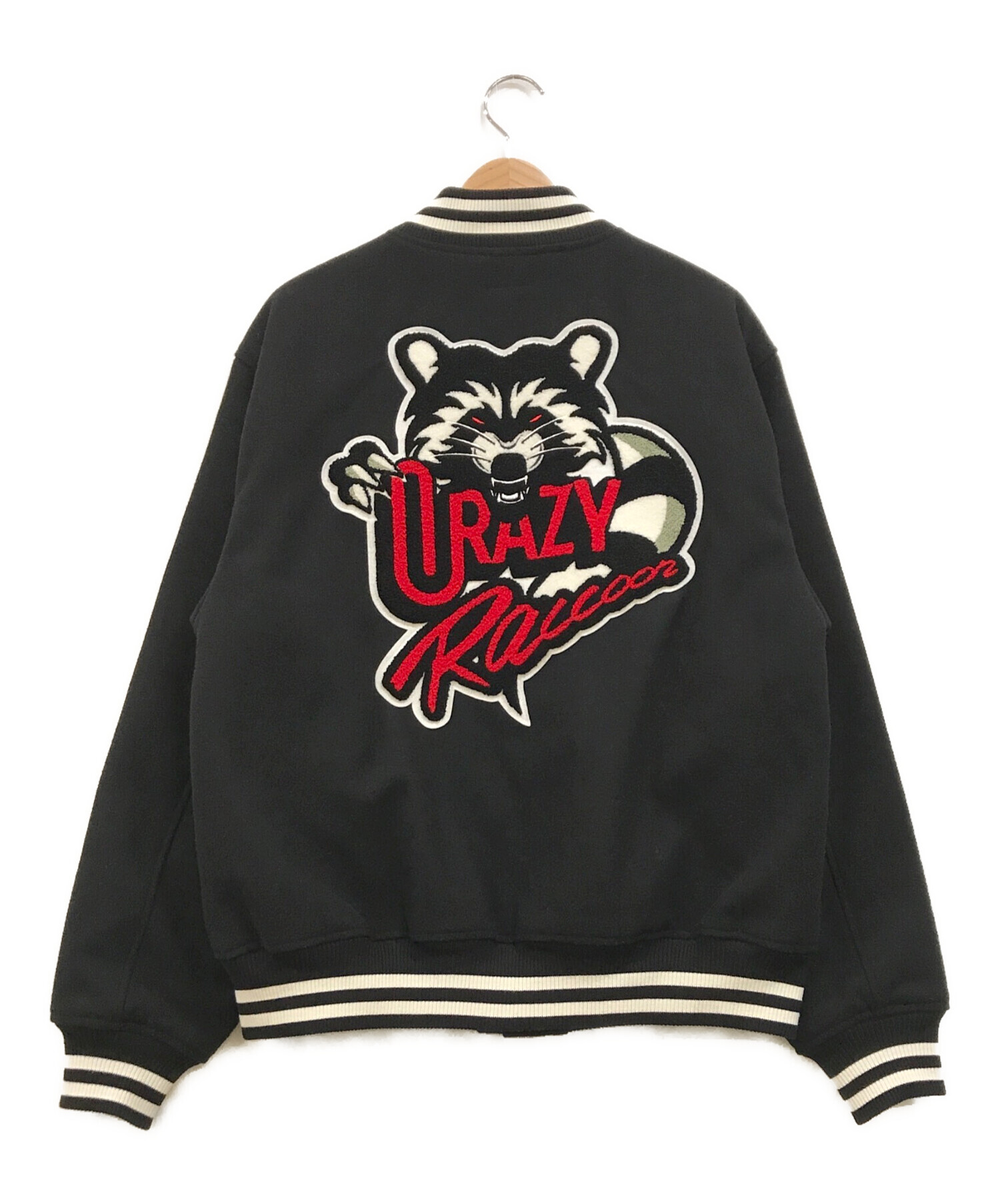 CRAZY RACCOON (クレイジーラクーン) VARSITY JACKET ブラック サイズ:M