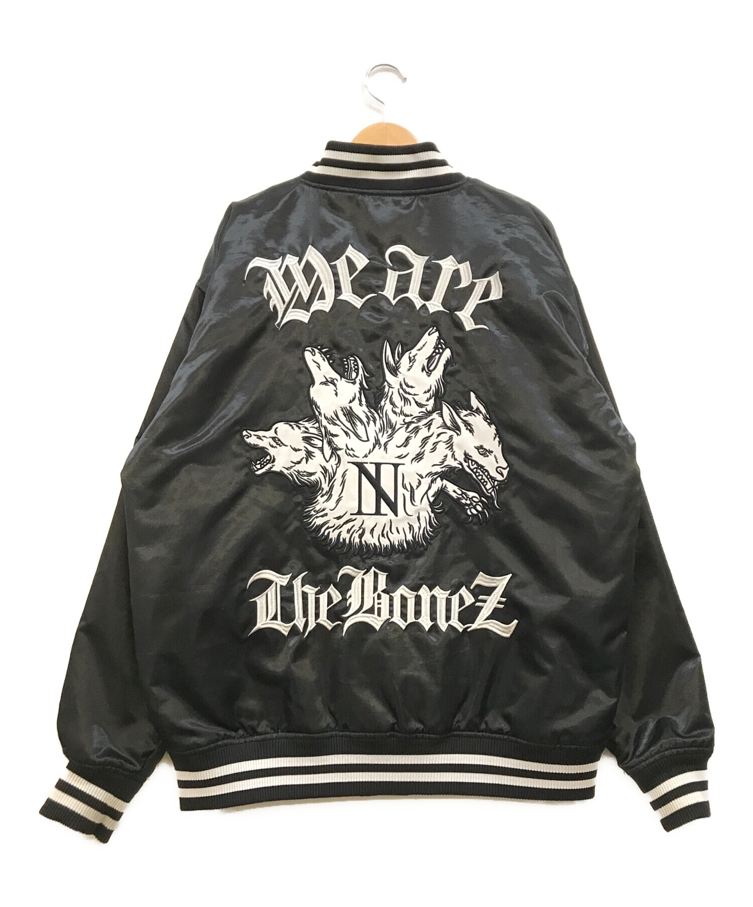 中古・古着通販】Majestic (マジェスティック) THE BONEZ (ザボーンズ) TEAM STADIUM JACKET ブラック  サイズ:下記参照｜ブランド・古着通販 トレファク公式【TREFAC FASHION】スマホサイト