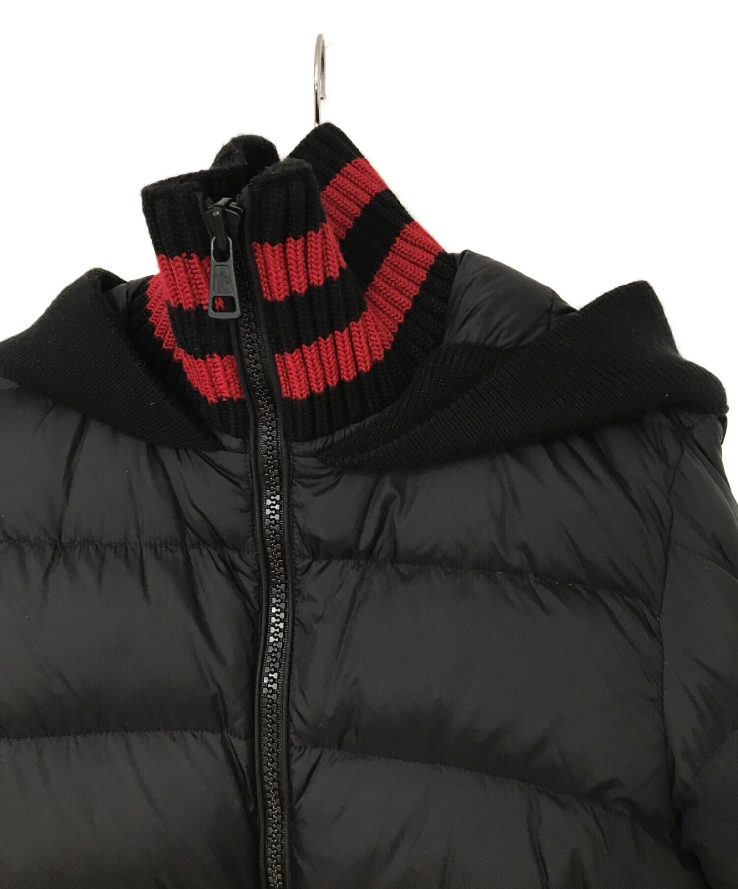 MONCLER (モンクレール) AUBRAC ダウンジャケット ブラック