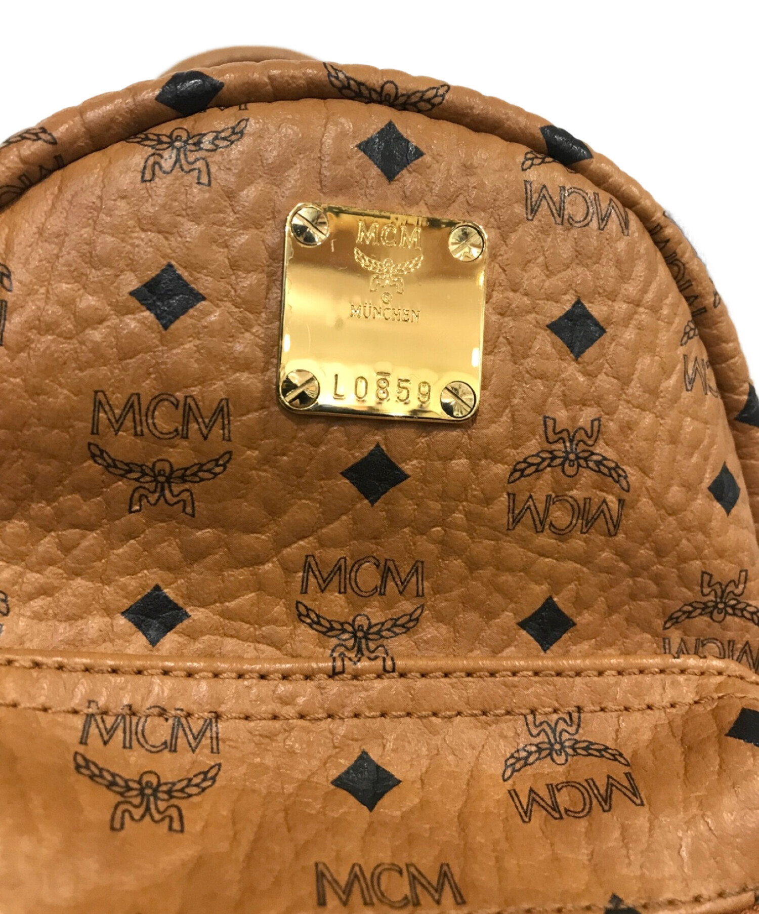 中古・古着通販】MCM (エムシーエム) べべブー サイドスタッズ付