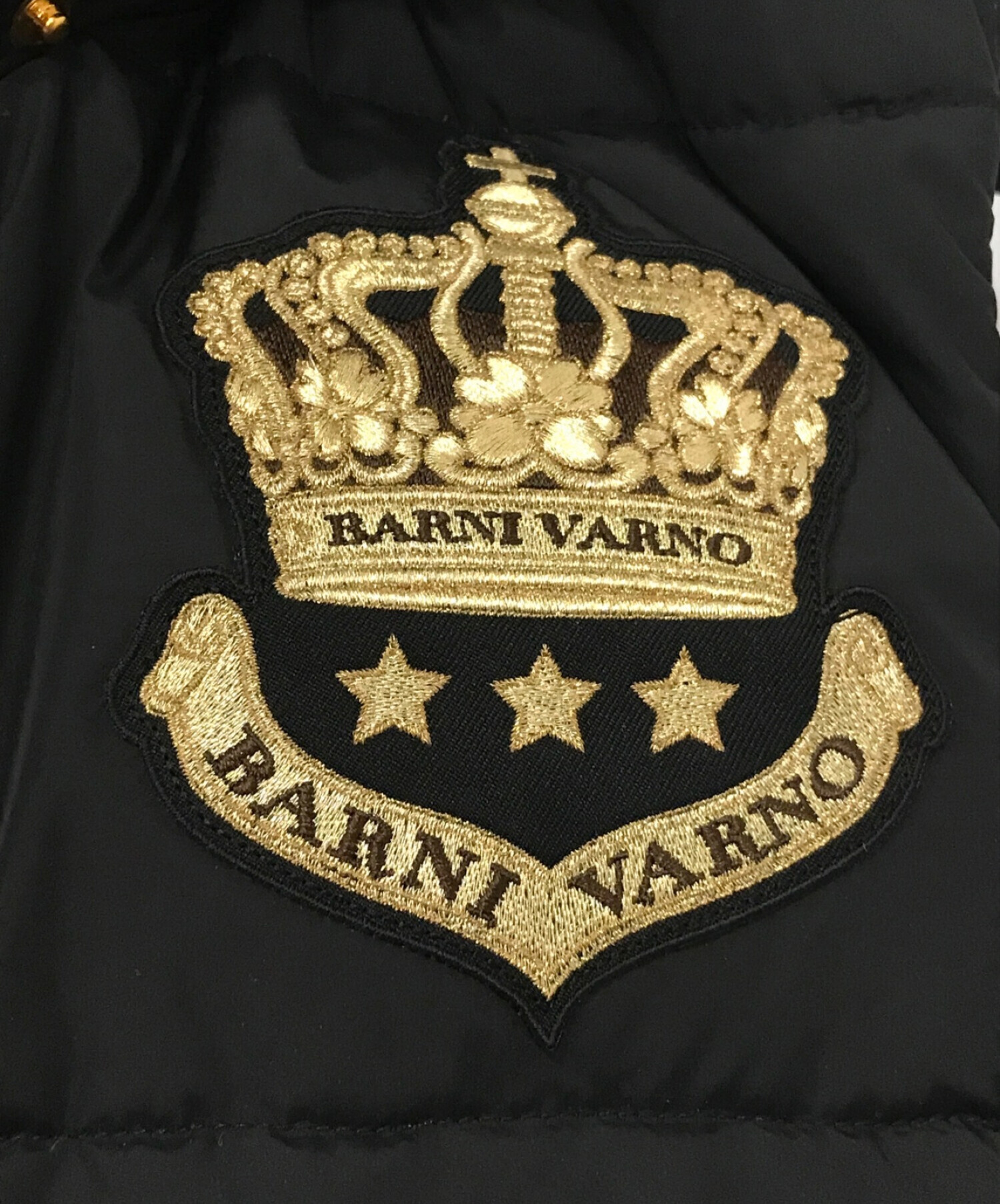 BARNI VARNO (バーニヴァーノ) 王冠 刺繍ダウンベスト ブラック サイズ:L