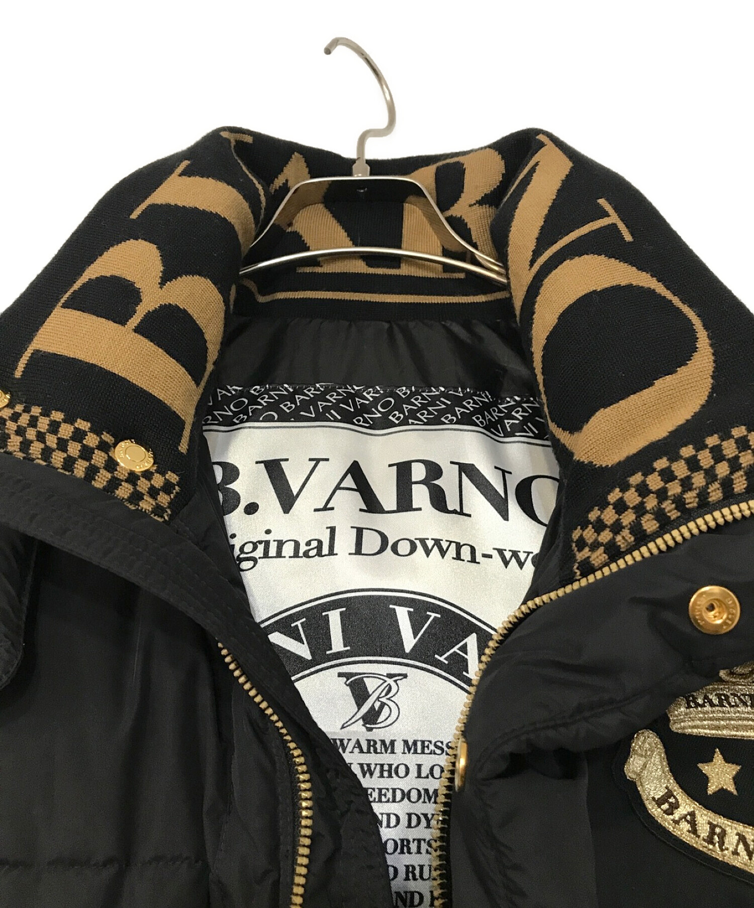 BARNI VARNO (バーニヴァーノ) 王冠 刺繍ダウンベスト ブラック サイズ:L