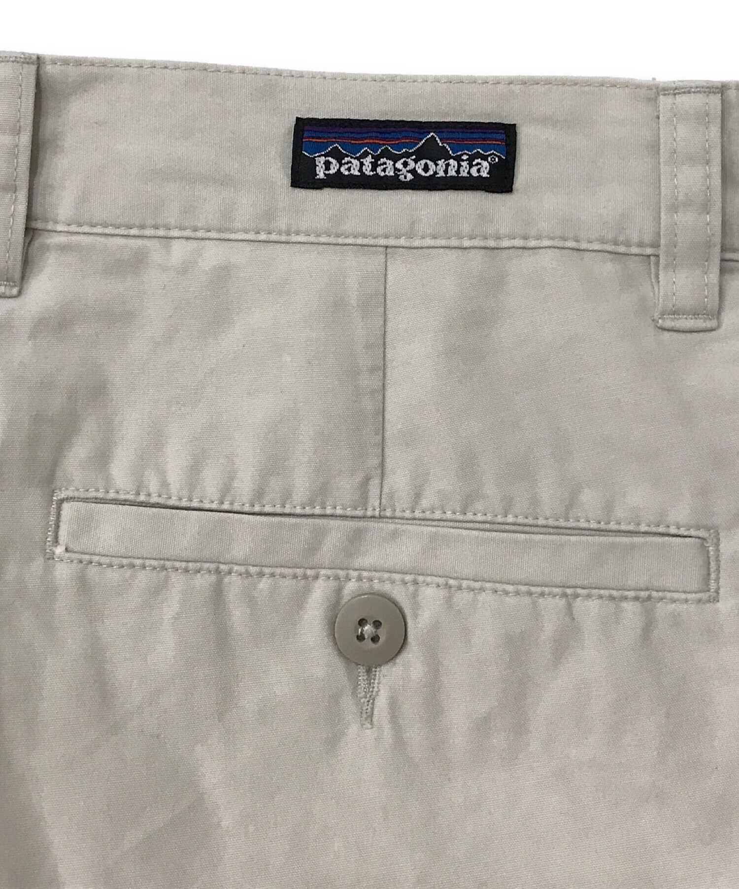 Patagonia (パタゴニア) ショートパンツ アイボリー サイズ:32