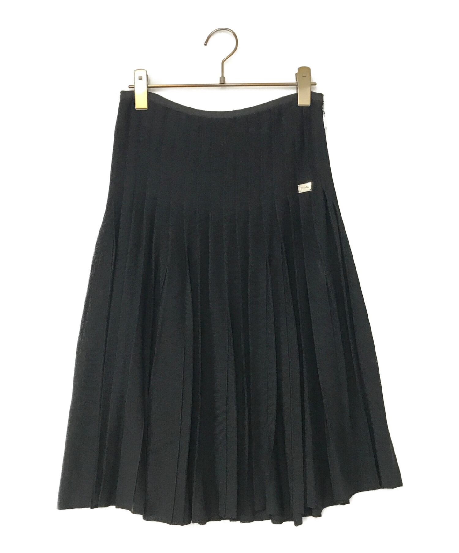 CHANEL (シャネル) メタルプレートプリーツスカート ブラック サイズ:38