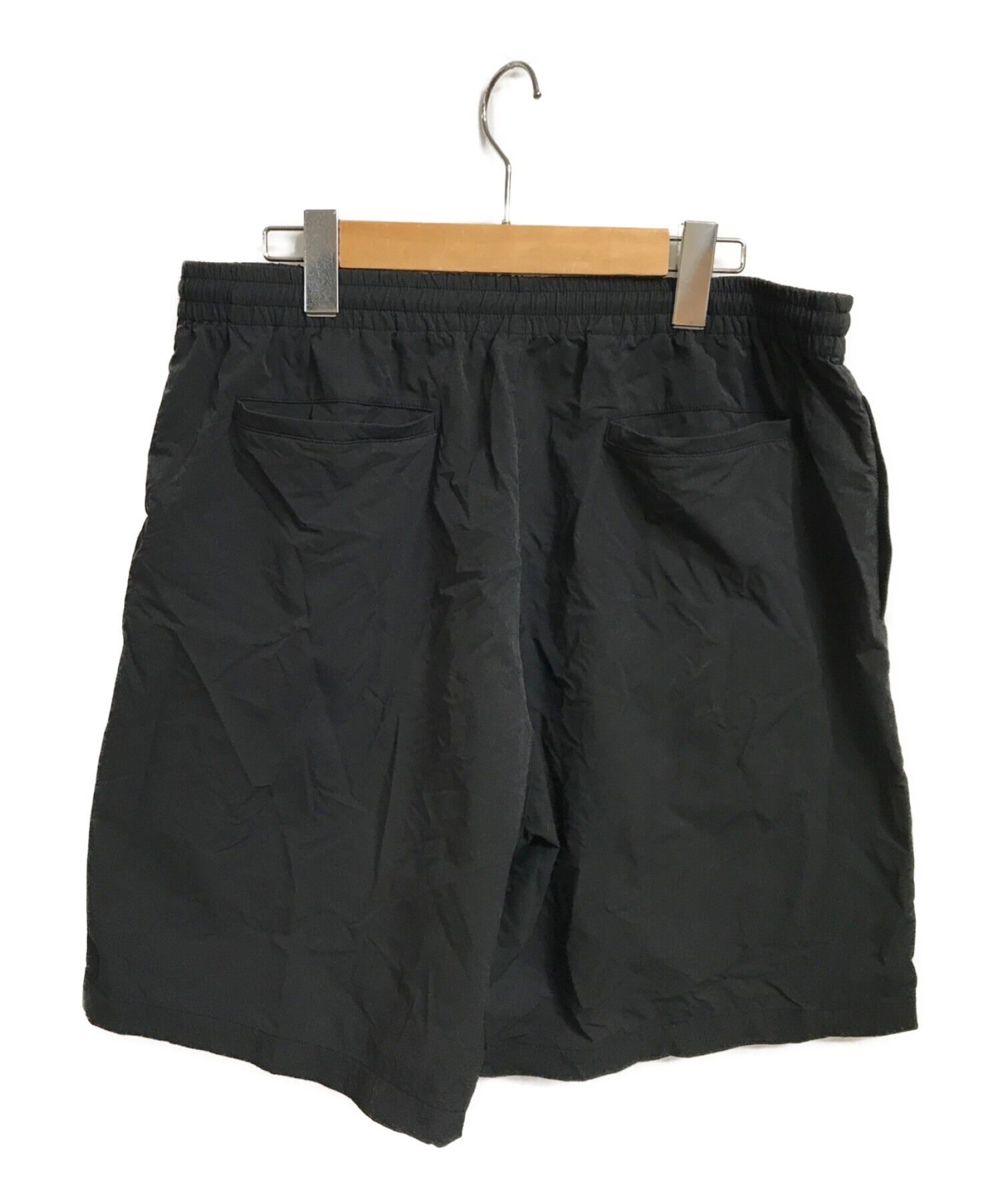 ブランドの通販・買取 UNIVERSAL PRODUCTS BAGGY SHORTS 黒 ブラック 2