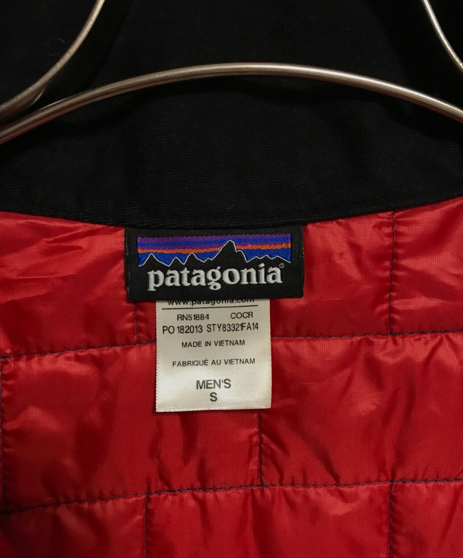 Patagonia (パタゴニア) ナノパフハイブリッドジャケット レッド サイズ:S