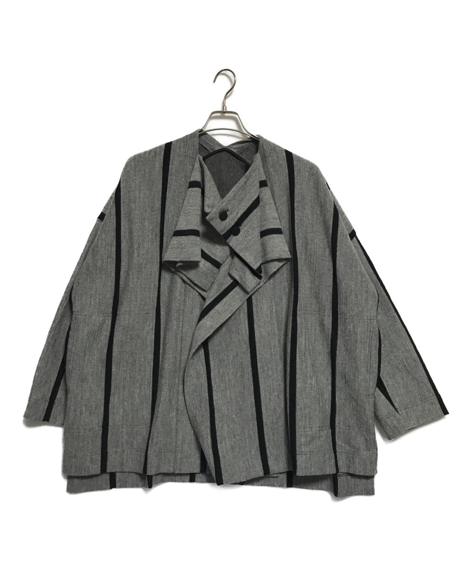 ISSEY MIYAKE (イッセイミヤケ) 変形デザインニットジャケット グレー サイズ:SIZE2